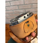 Vintage Bolsey 35MM Model B2 Synchromatic Film Camera With Wollensack 44MM F/32 Lens, Flash & Leather Carrying Case Circa 1949