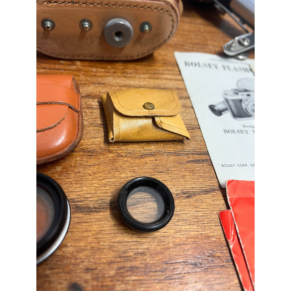 Vintage Bolsey 35MM Model B2 Synchromatic Film Camera With Wollensack 44MM F/32 Lens, Flash & Leather Carrying Case Circa 1949