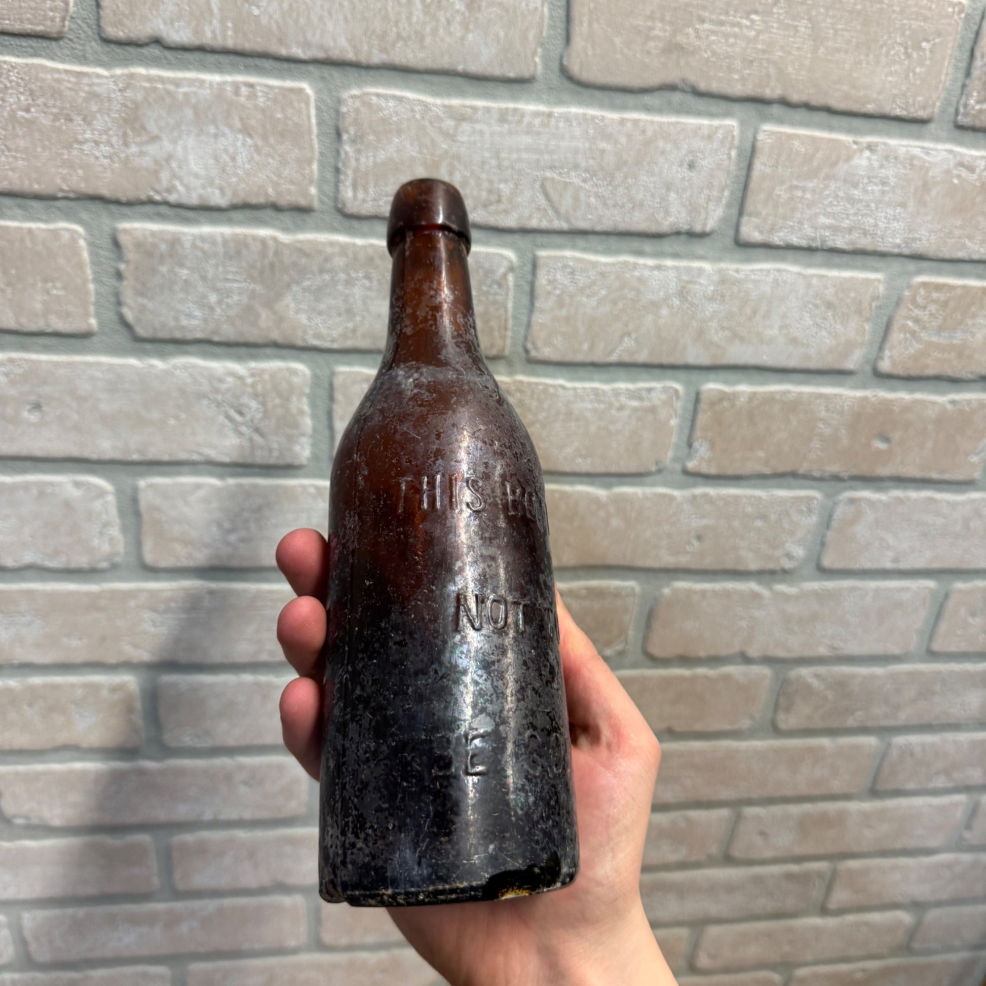 Antique Amber E.L. Husting Milwaukee Wisconsin Beer Bottle C.C.G.Co As-Is