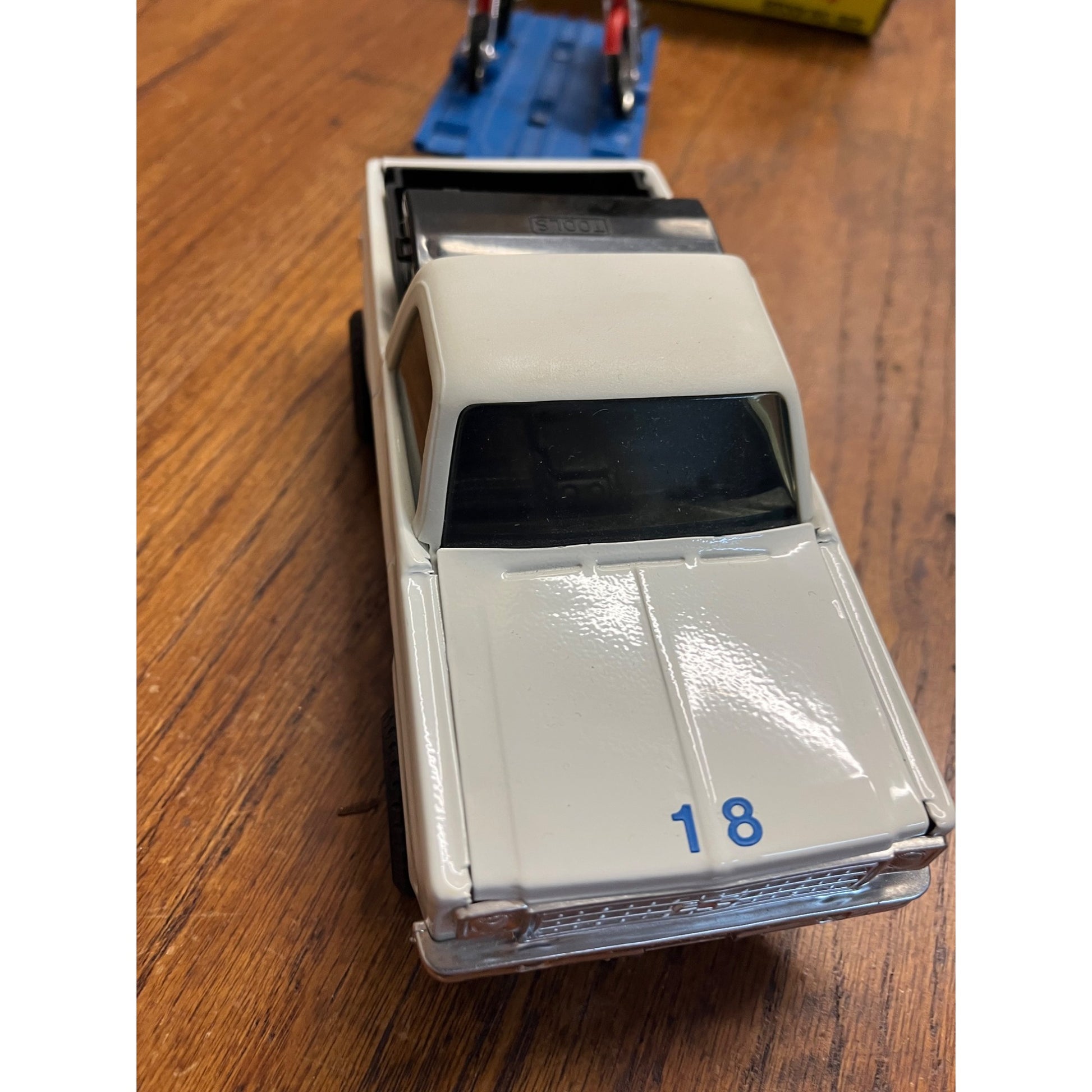 Vintage ERTL Joie Chitwoods Thrill Show Balancing Gyro Car Set Original Box