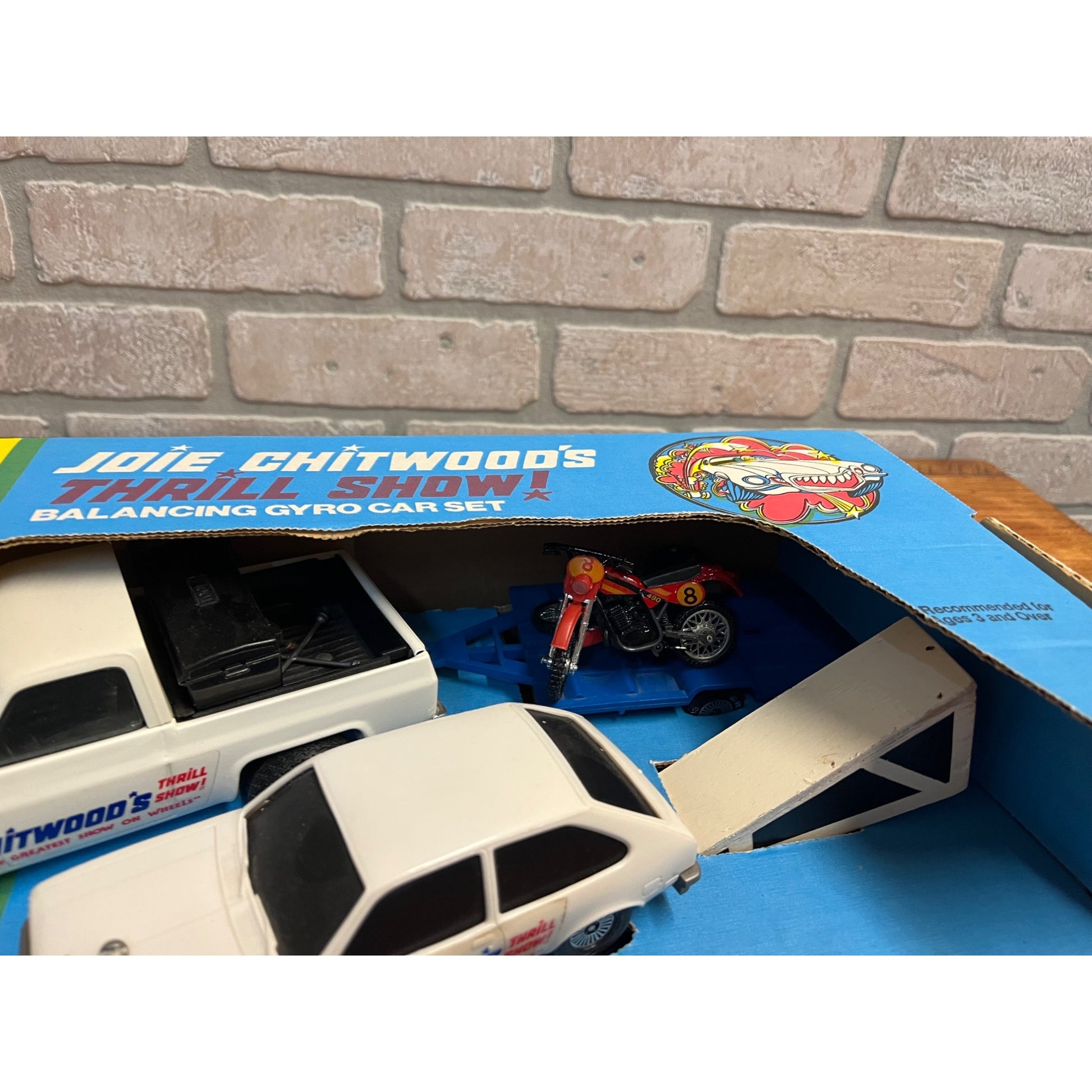 Vintage ERTL Joie Chitwoods Thrill Show Balancing Gyro Car Set Original Box