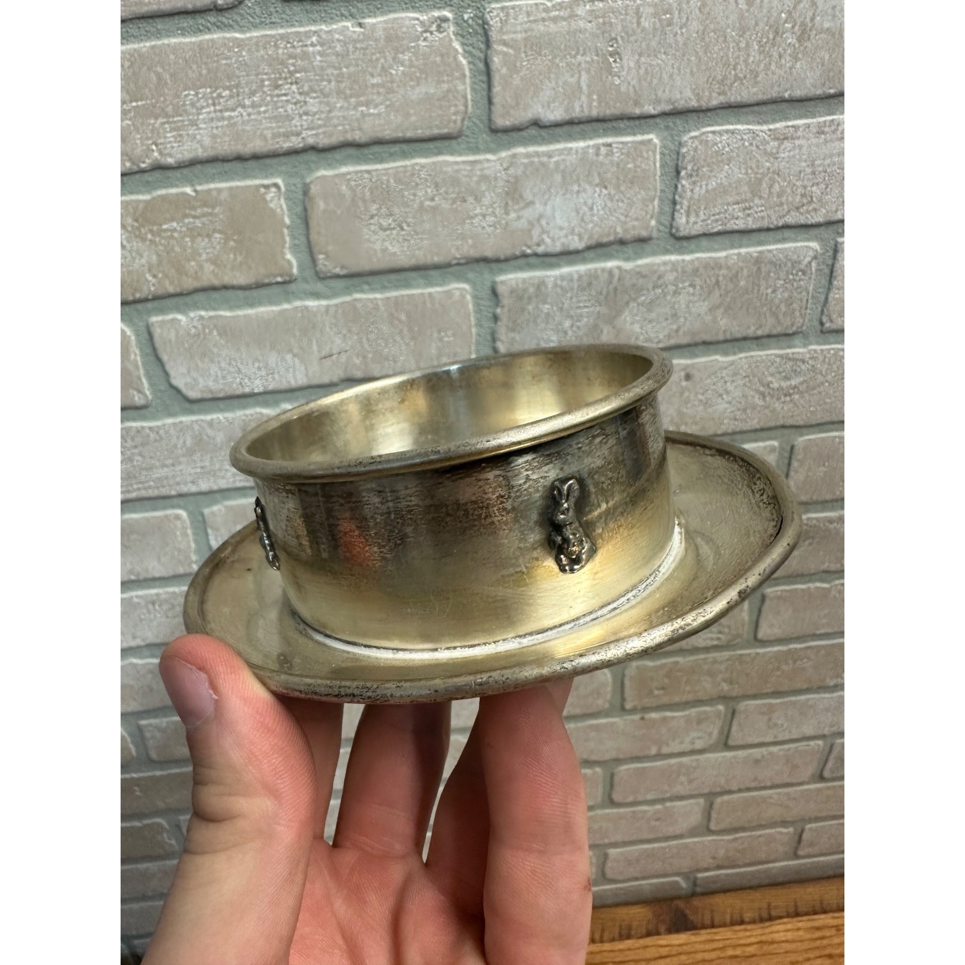 Antique Weidlich Bros Mfg Co. Silver Plated Child's or Baby's Rabbit Food Dish Bowl