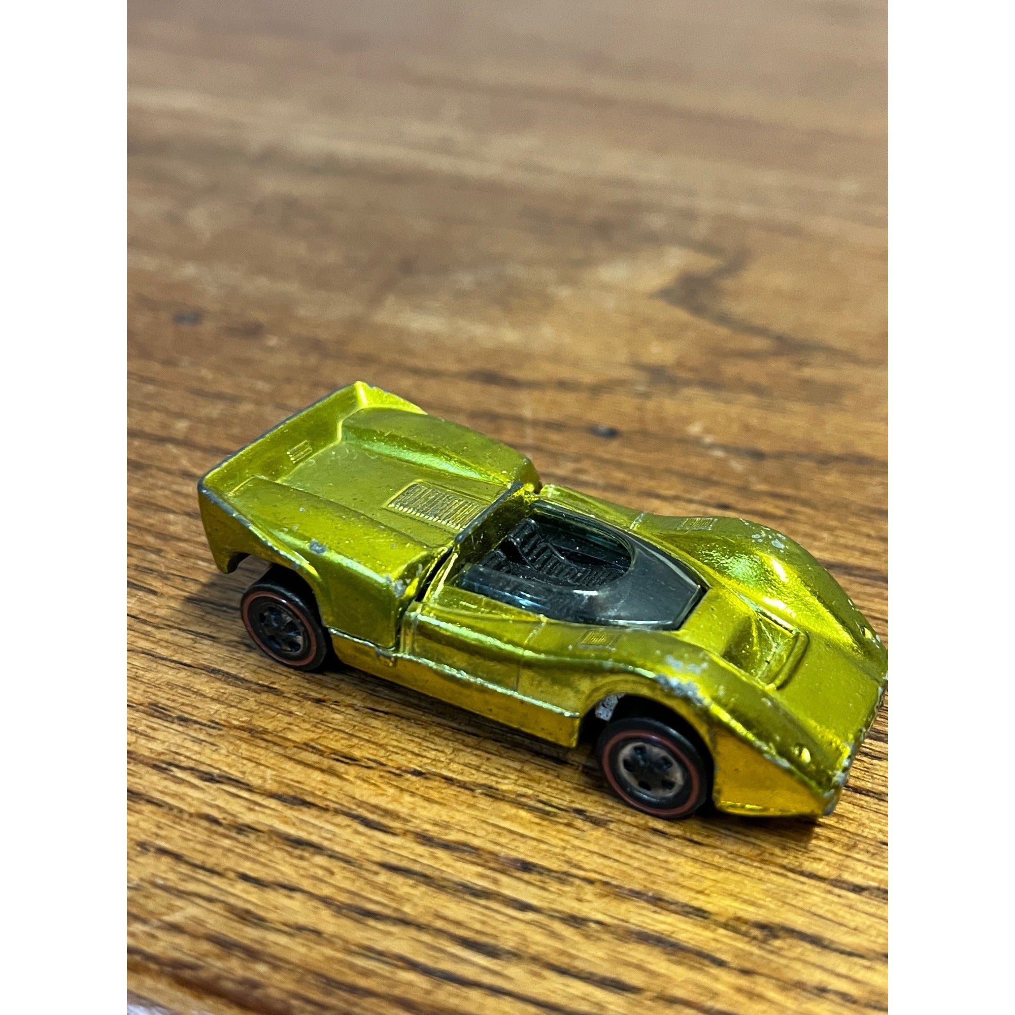 Vintage 1968 Hot Wheels Redline McLaren M6A Lime Yellow Green or Antifreeze -- CLEAN