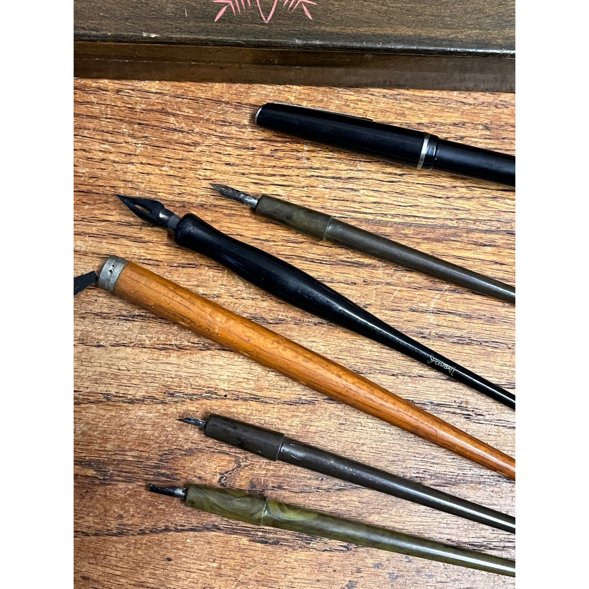 Vintage Wooden Pencil / Pen Box Carved Floral Hinged Lid w/ Fountain Calligraphy Pens and Nibs