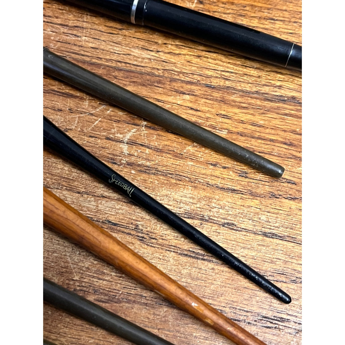 Vintage Wooden Pencil / Pen Box Carved Floral Hinged Lid w/ Fountain Calligraphy Pens and Nibs