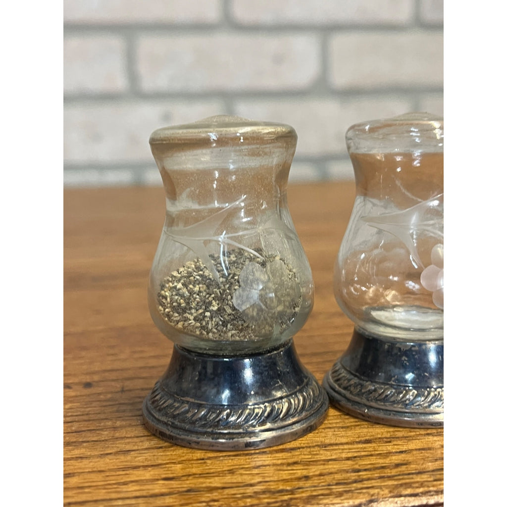 Gorham Sterling Silver Hurricane Salt & Pepper Shakers Queen's Quaker Design