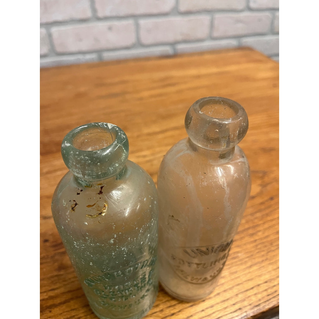 Union Bottling Works Milwaukee Wisconsin Blob Top Hutchinson Soda Bottles Lot 2