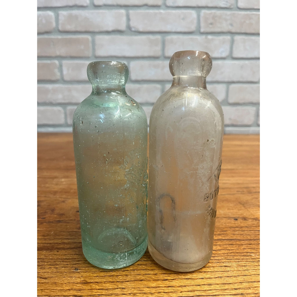 Union Bottling Works Milwaukee Wisconsin Blob Top Hutchinson Soda Bottles Lot 2
