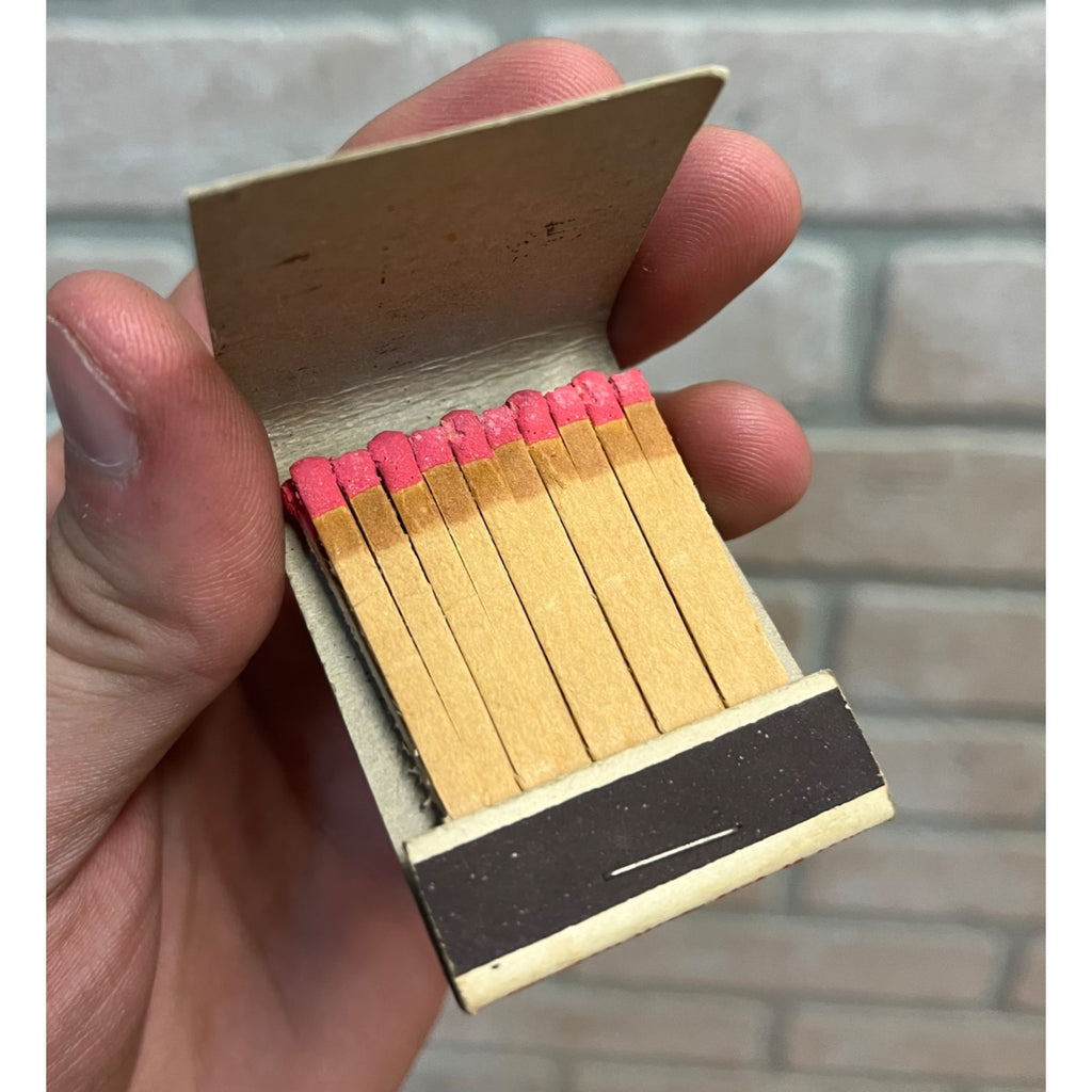 Vintage 1930s Jung Old Country Beer Brewery Random Lake Wisconsin Full Matchbook