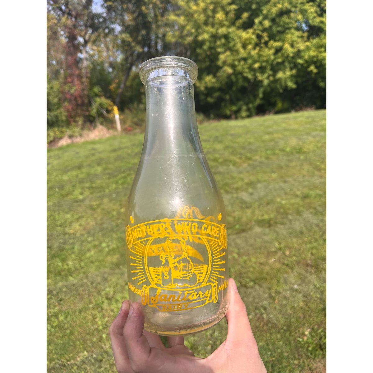 TRPQ Milk Bottle Sanitary Dairy Co. Berlin WI Quart Wis Waupun Ripon Wisconsin