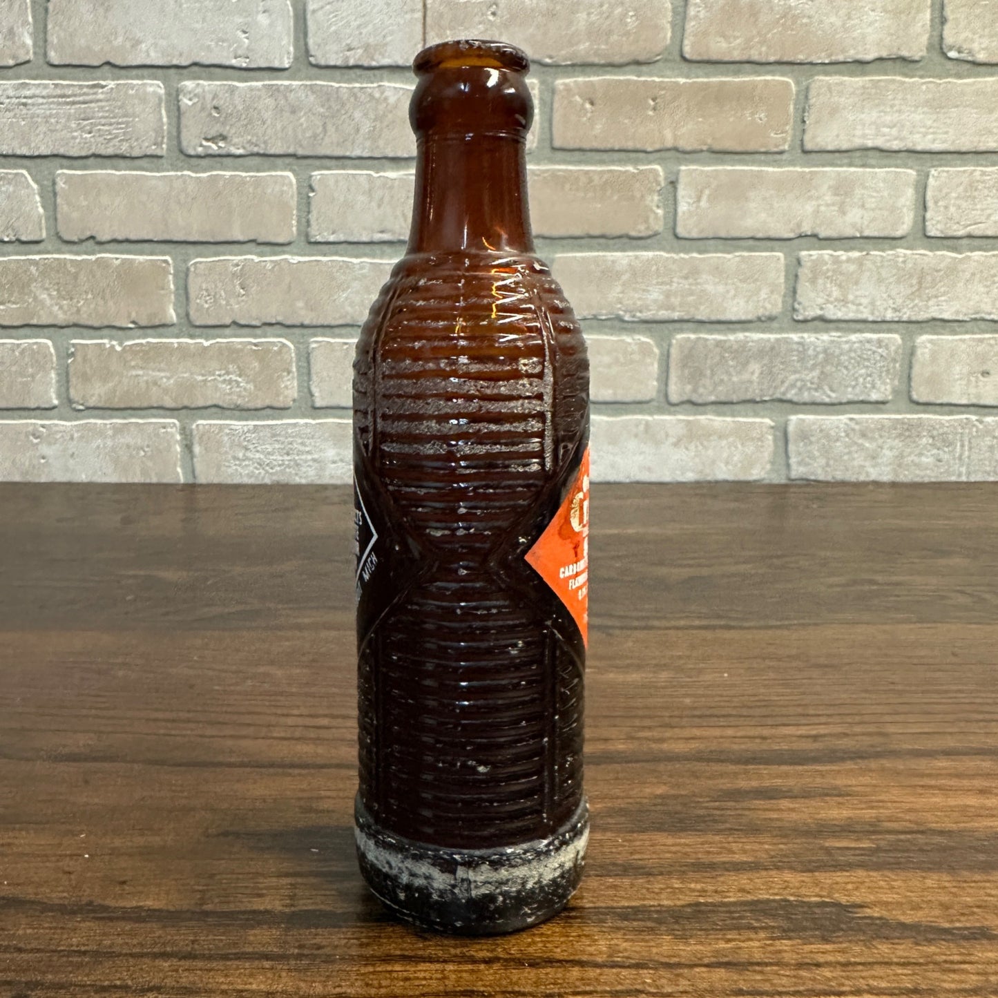 Vintage Orange Crush Brown Ribbed 7 Oz. Red Arrow Bottle Works Detroit Michigan