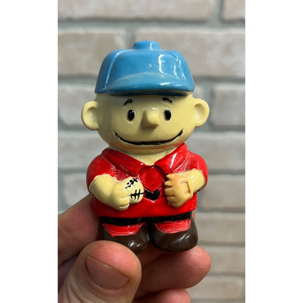 Vintage 1966 Charlie Brown Ceramic Fridge Magnet 2.5"