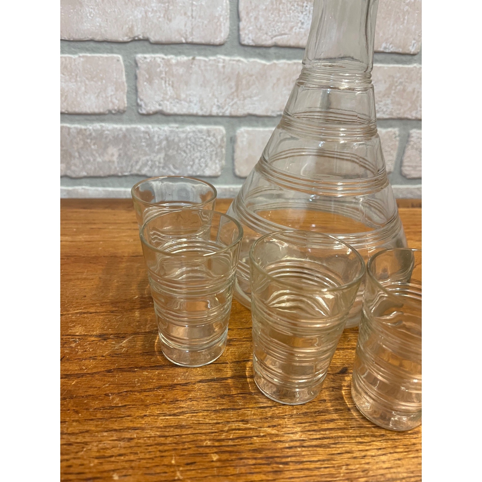 Vintage 1930s Art Deco Ribbed Glass Decanter Bar Set 7pc w/ Drinkign Glasses