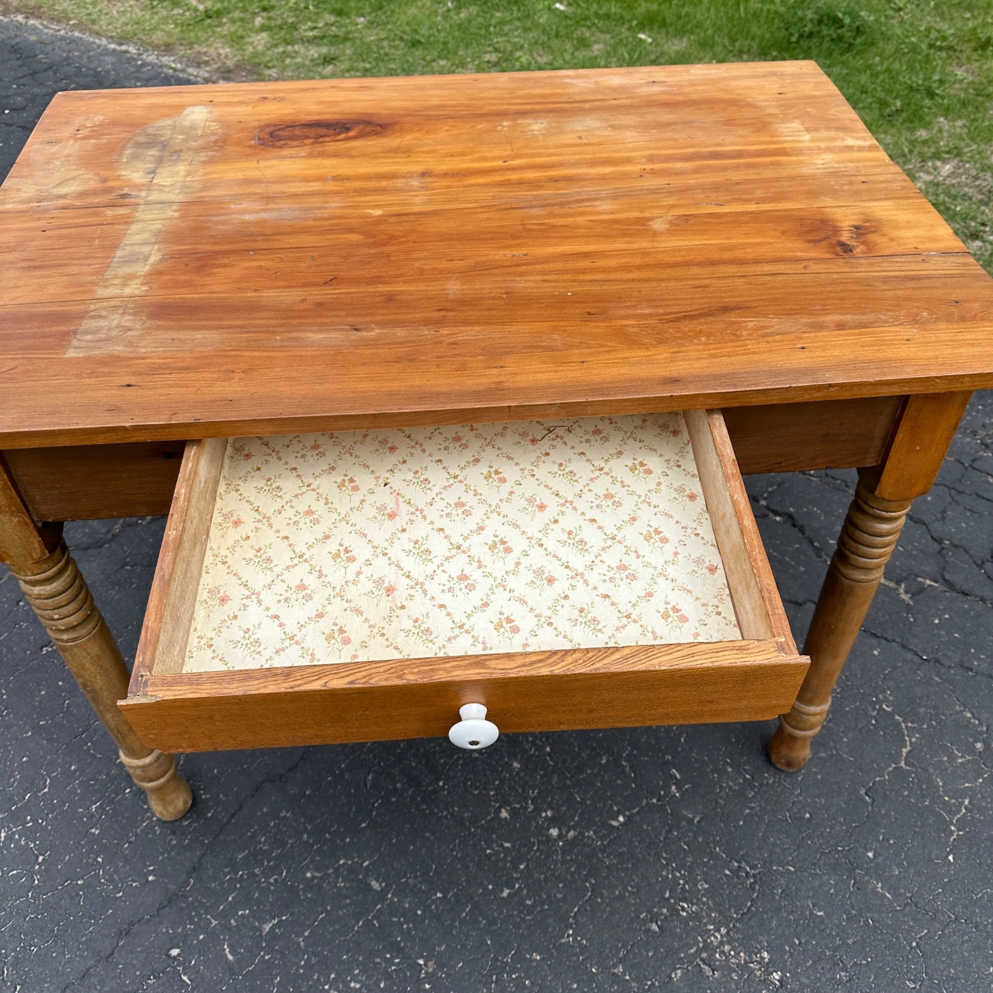 Antique Primitive Pine Wooden Table w/ Single Drawer