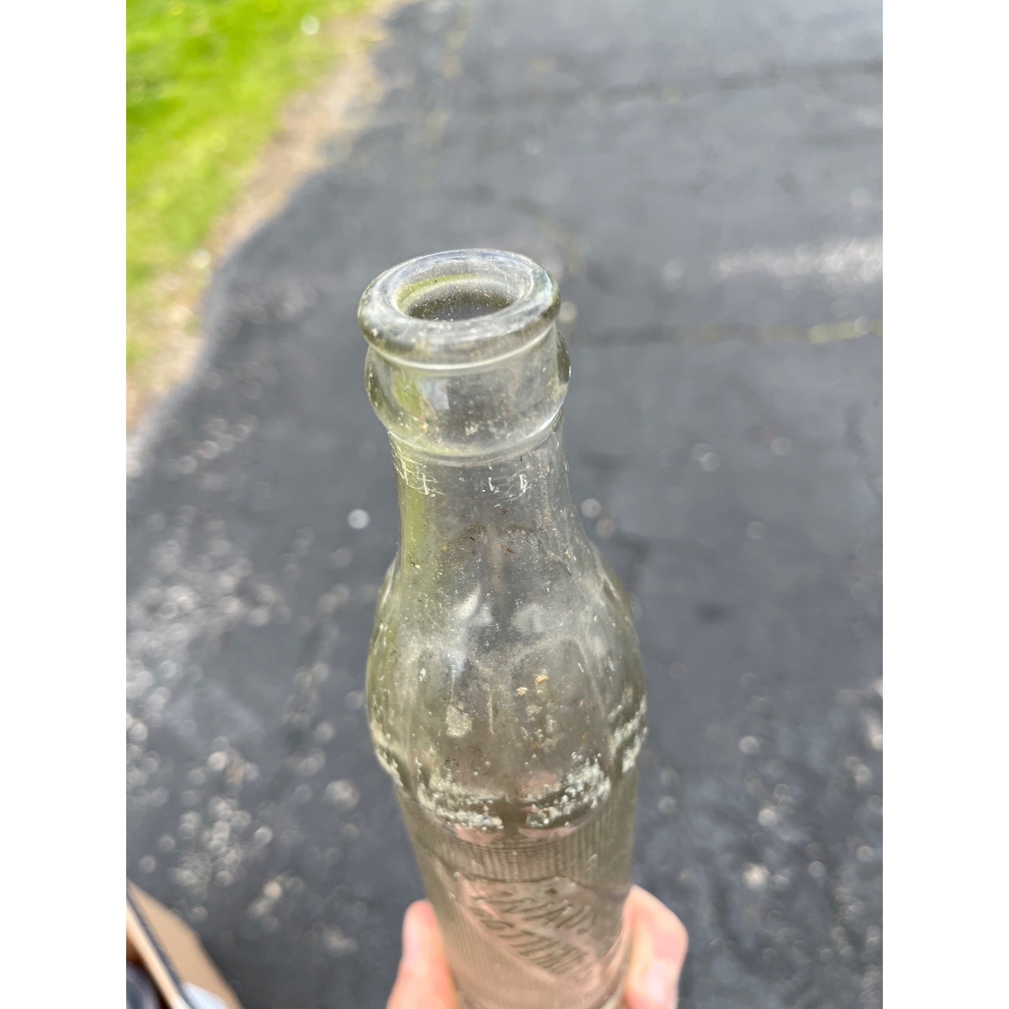 Vintage  Waushara Bottling Co Wisconsin Wis Soda Bottle Embossed 1940s Art Deco
