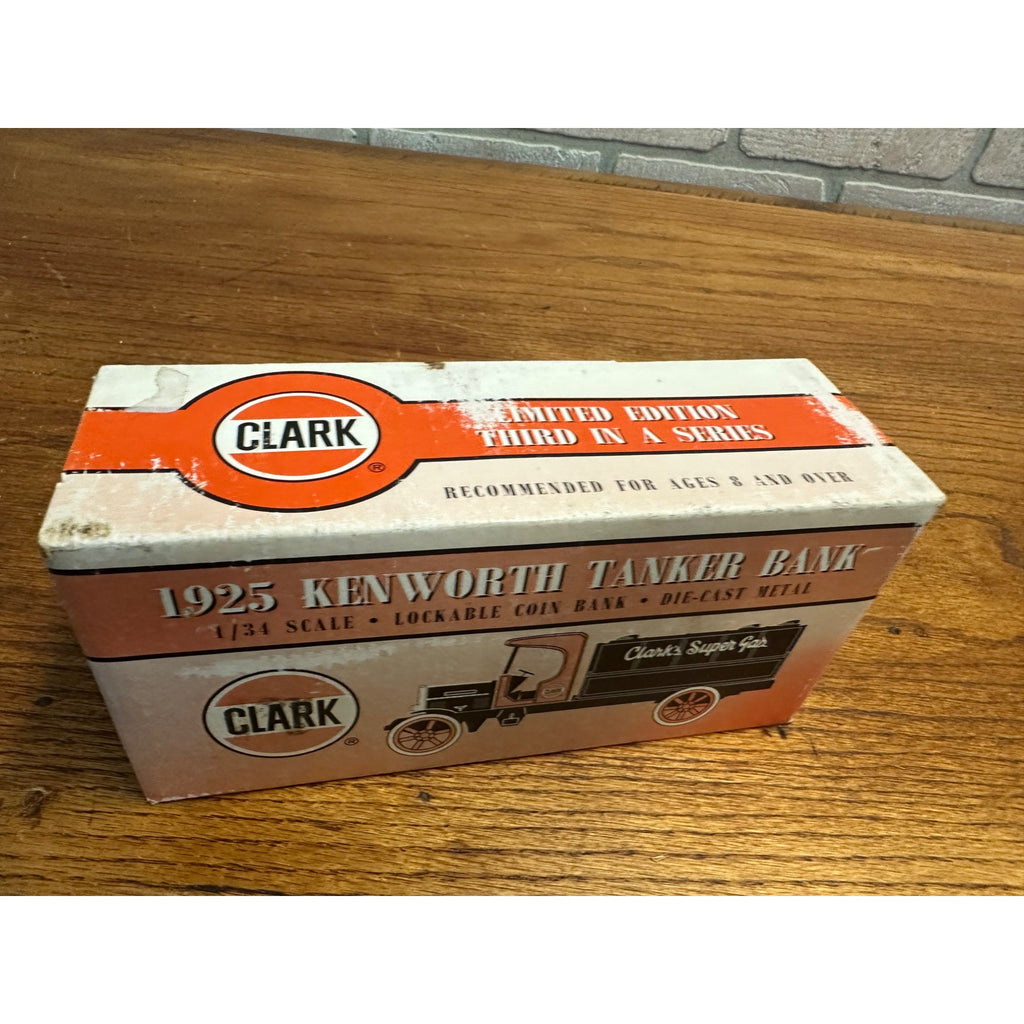 ERTL ~ 1925 Kenworth Tanker Bank ~ Clark's Super Gas ~ With Original Box