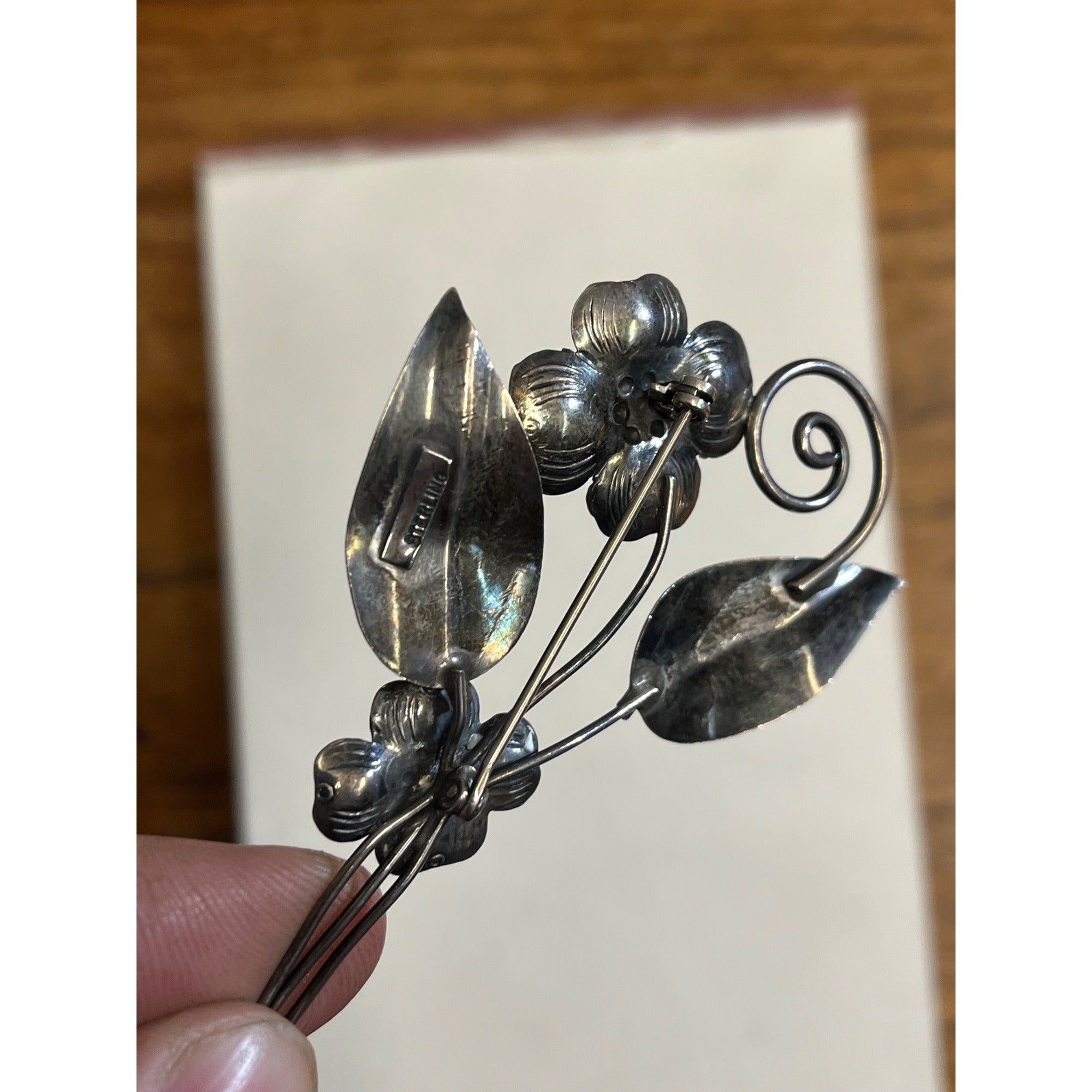 Vintage Sterling Silver Brooch Ladies Pin Pinback Flowers Floral - 7.88 g