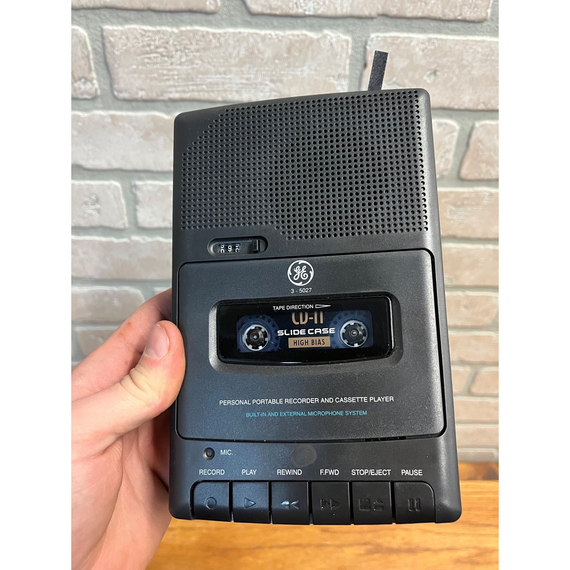 Vintage GE 3-5027 Portable Tape Recorder Cassette Player General Electric
