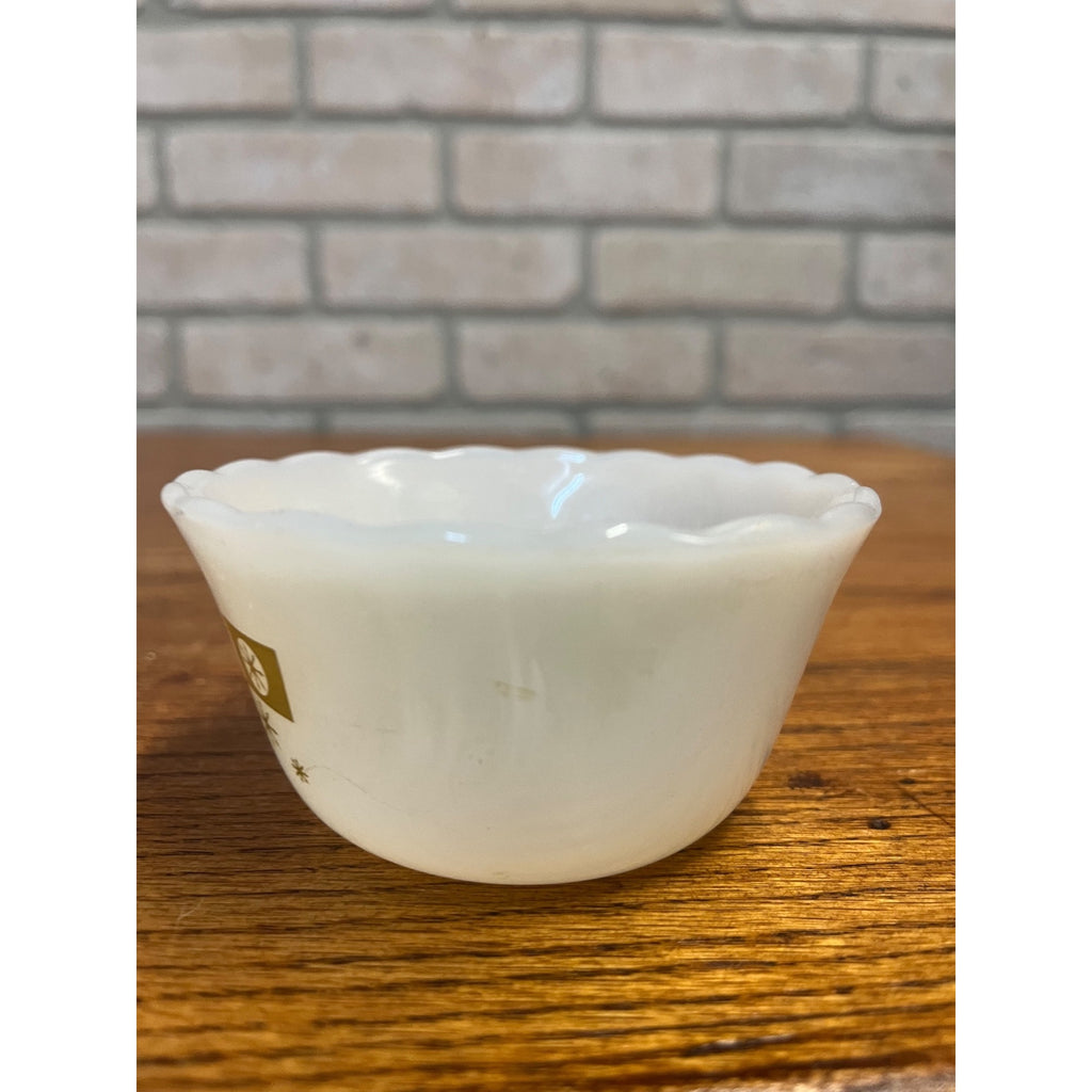 Vintage Fire King 4- Dessert Bowls Gold on Milk Glass Atomic Star Snowflake