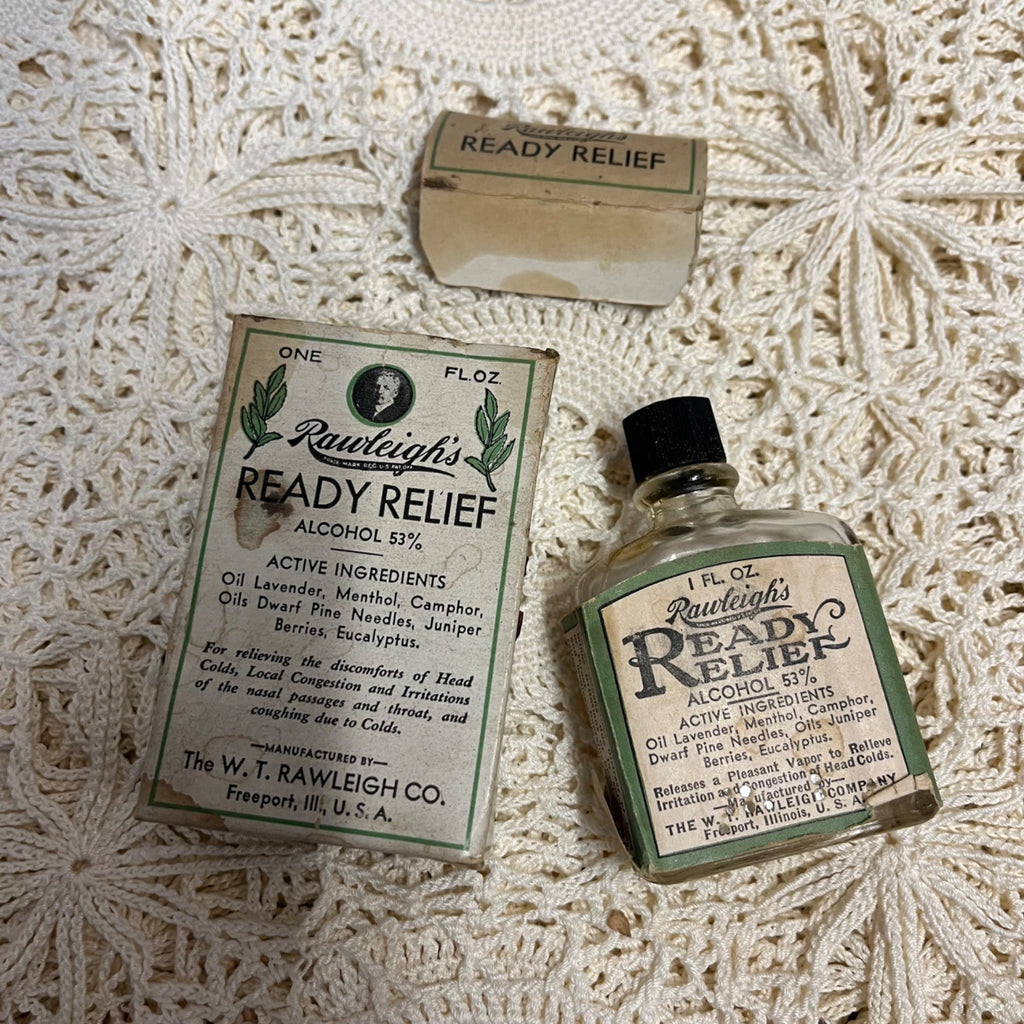 Vintage W.T. Rawleigh's Ready Relief Essential Oil Medicine Bottle & Box Pharmacy