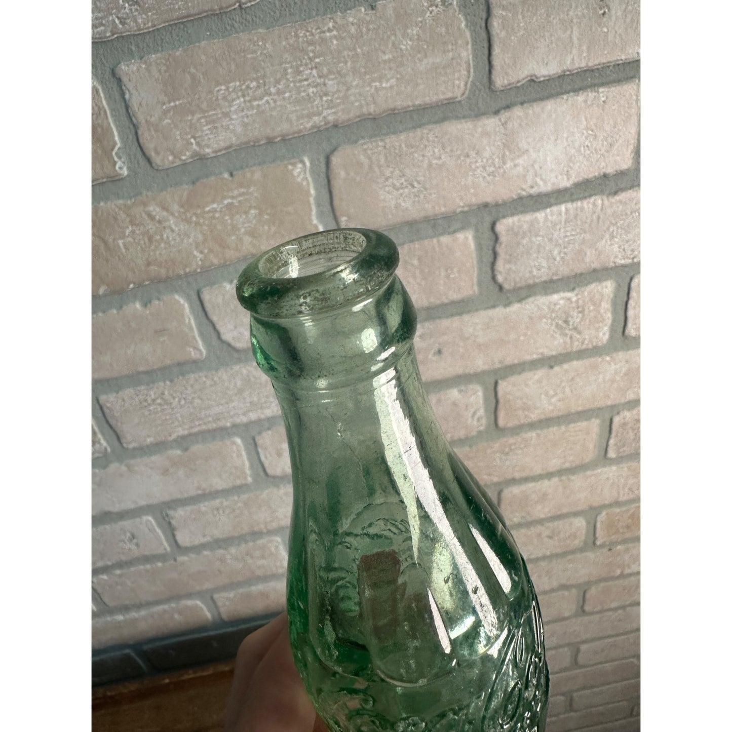 Vintage Coca Cola Hobble Skirt Glass Soda Bottle LAKELAND FLORIDA (1951-58)