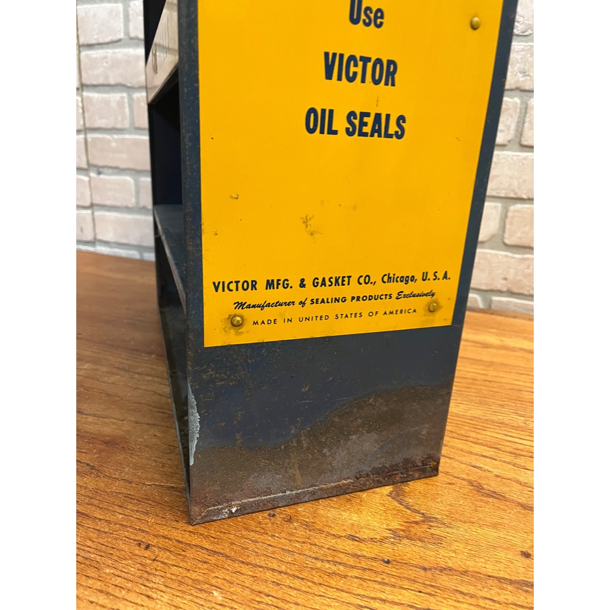 Vintage Victor Oil Gasket Seals Advertising Display Rack Cabinet Sign Garage