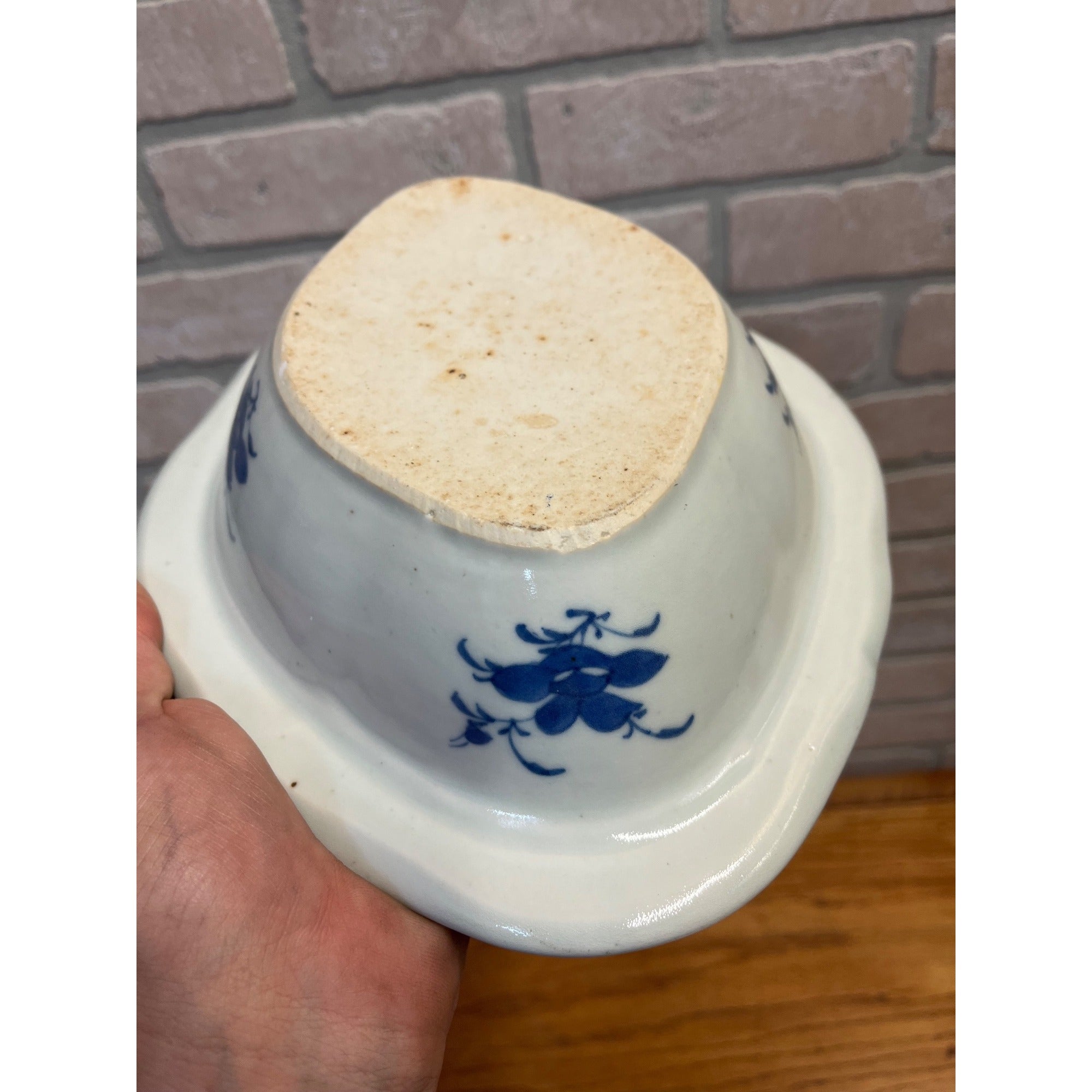 Antique Chinese Export Porcelain Canton Oval Covered Vegetable Serving Dish Bowl