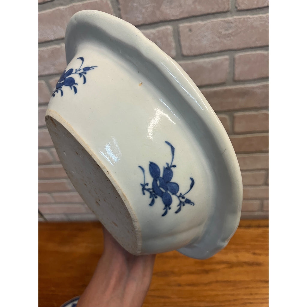 Antique Chinese Export Porcelain Canton Oval Covered Vegetable Serving Dish Bowl