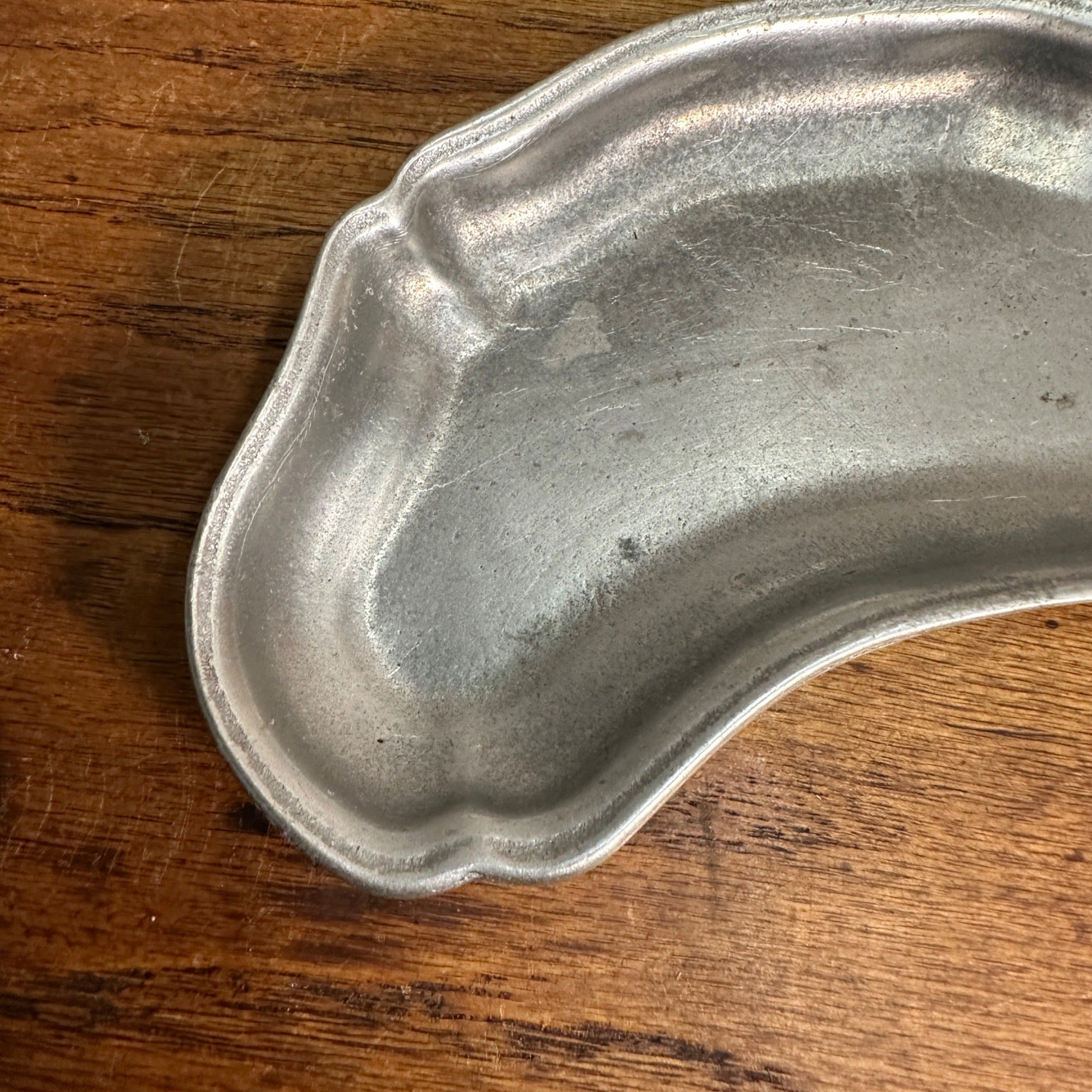 Vintage Oneida Armetale Pewter Bone Dish Entertaining Plate Tray Cambridge