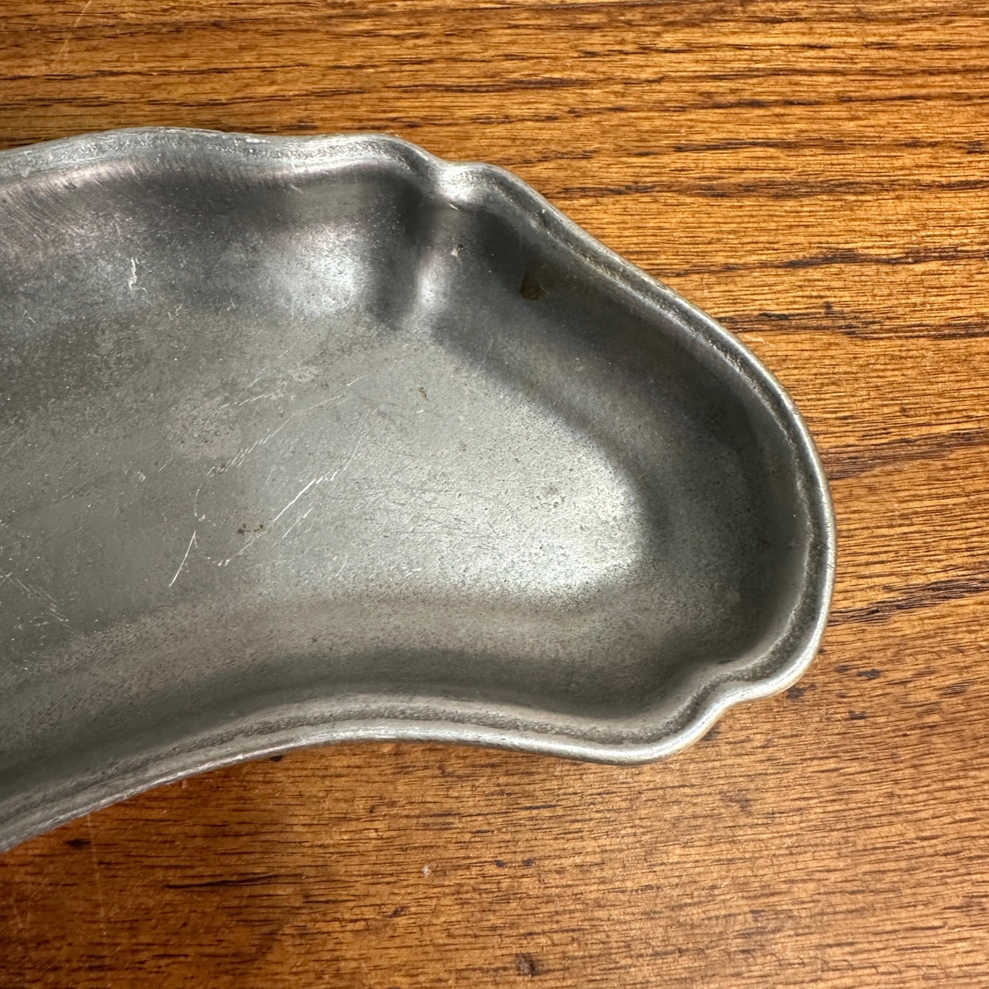 Vintage Oneida Armetale Pewter Bone Dish Entertaining Plate Tray Cambridge