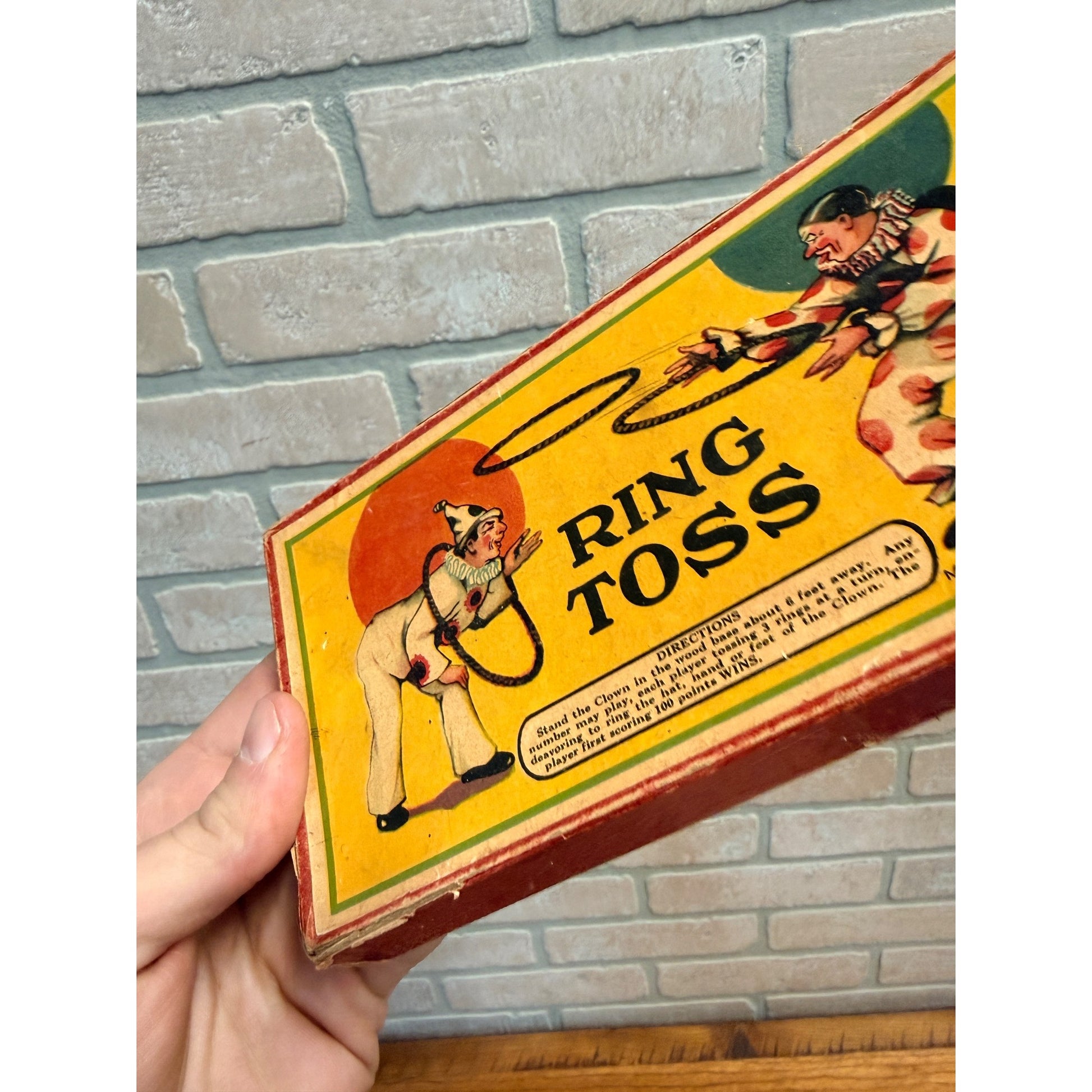 Vintage  YLDR Saint Louis Clown Ring Toss Game W/Original Box Early Toy