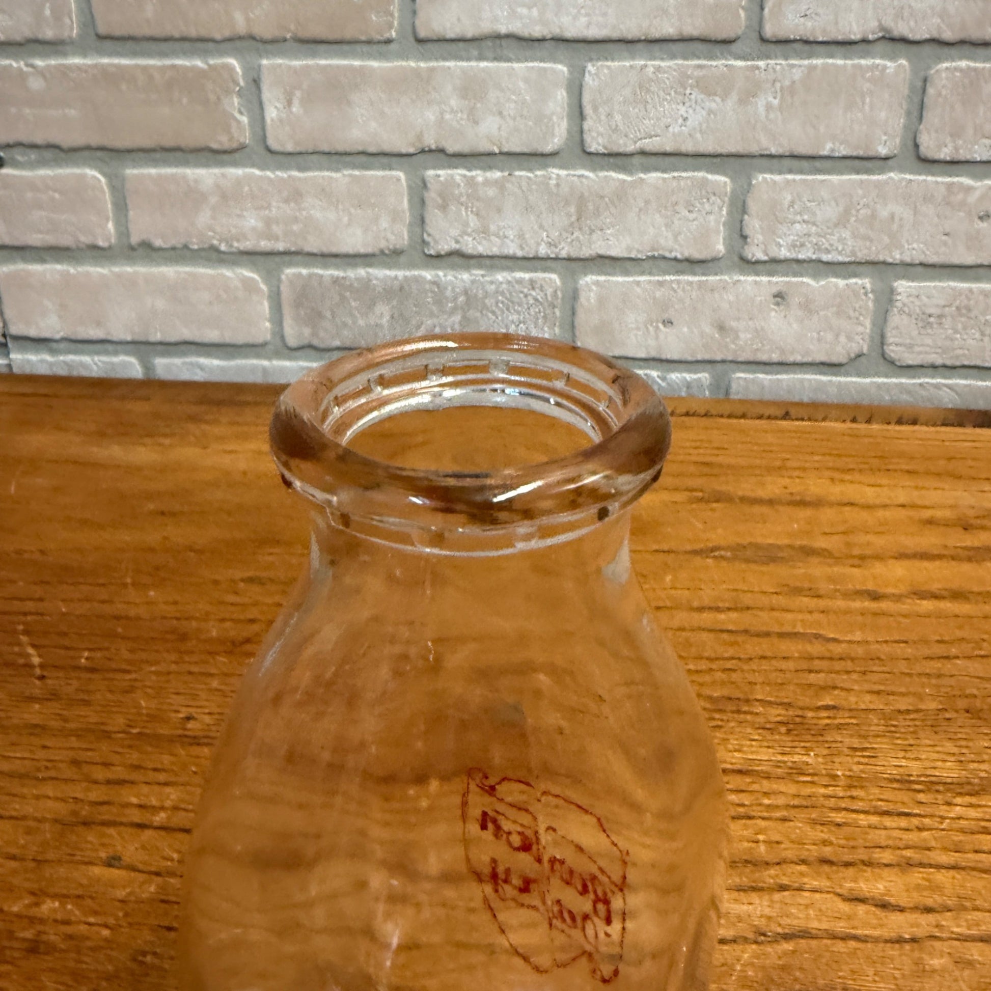 Vintage Barton Dairy Wisconsin WI Wis ACl Quart Milk Bottle RARE