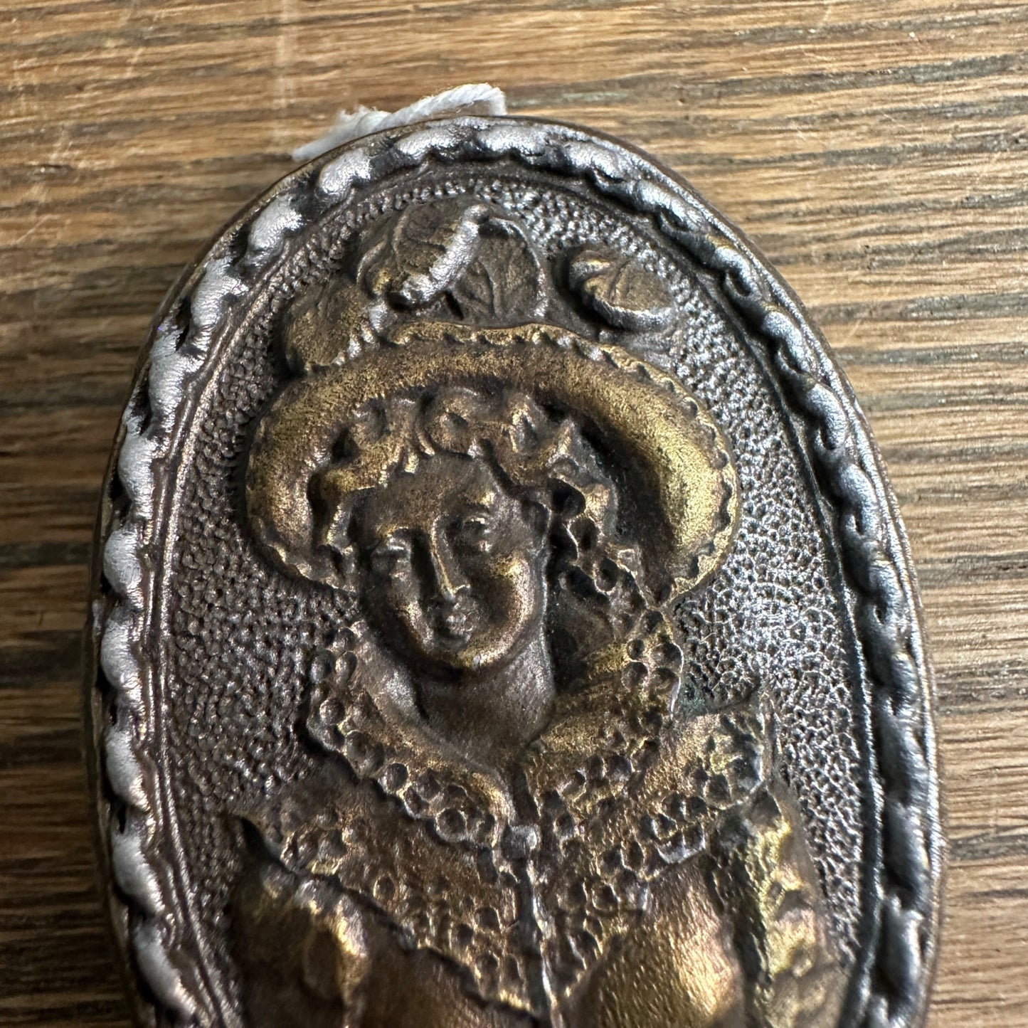 Vintage 1975 Victorian Woman Girl Solid Brass Belt Buckle Bergamont Works