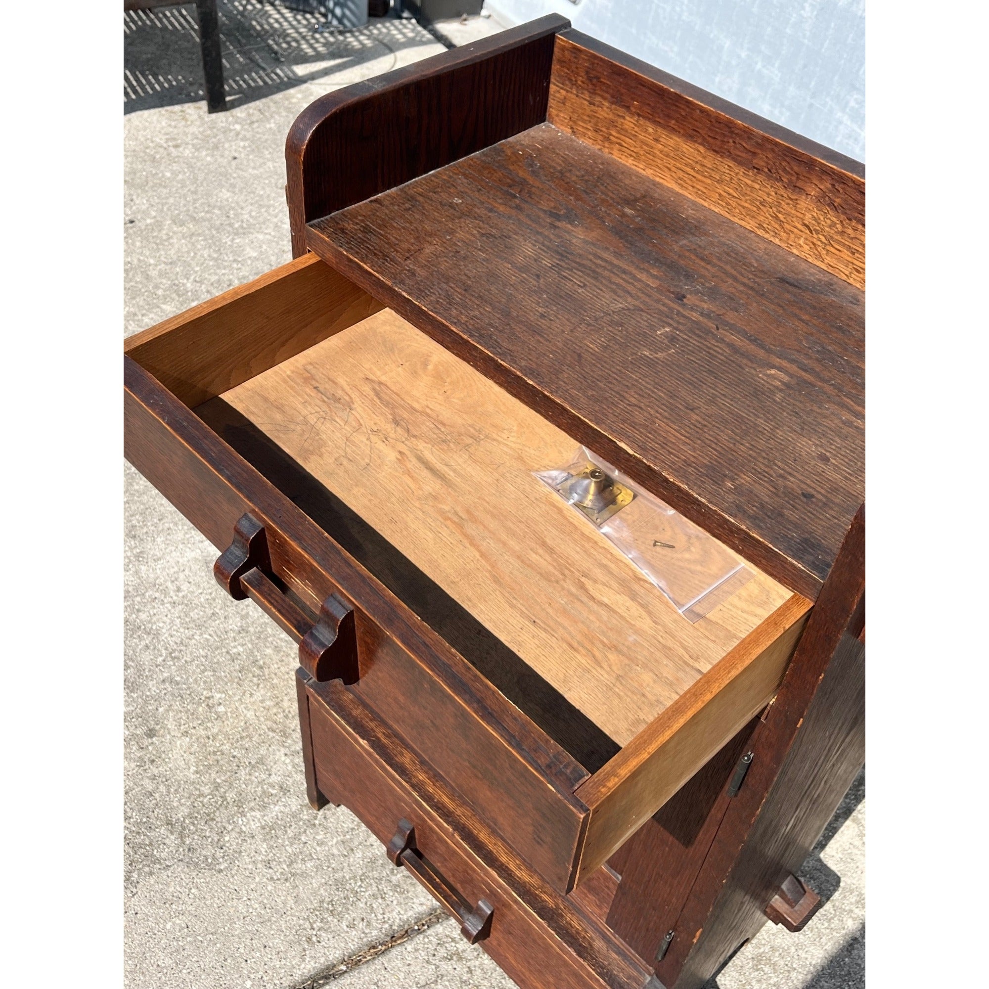 Original Antique Arts & Crafts Mission Quartersawn Oak Gentlemen's Bar Cabinet