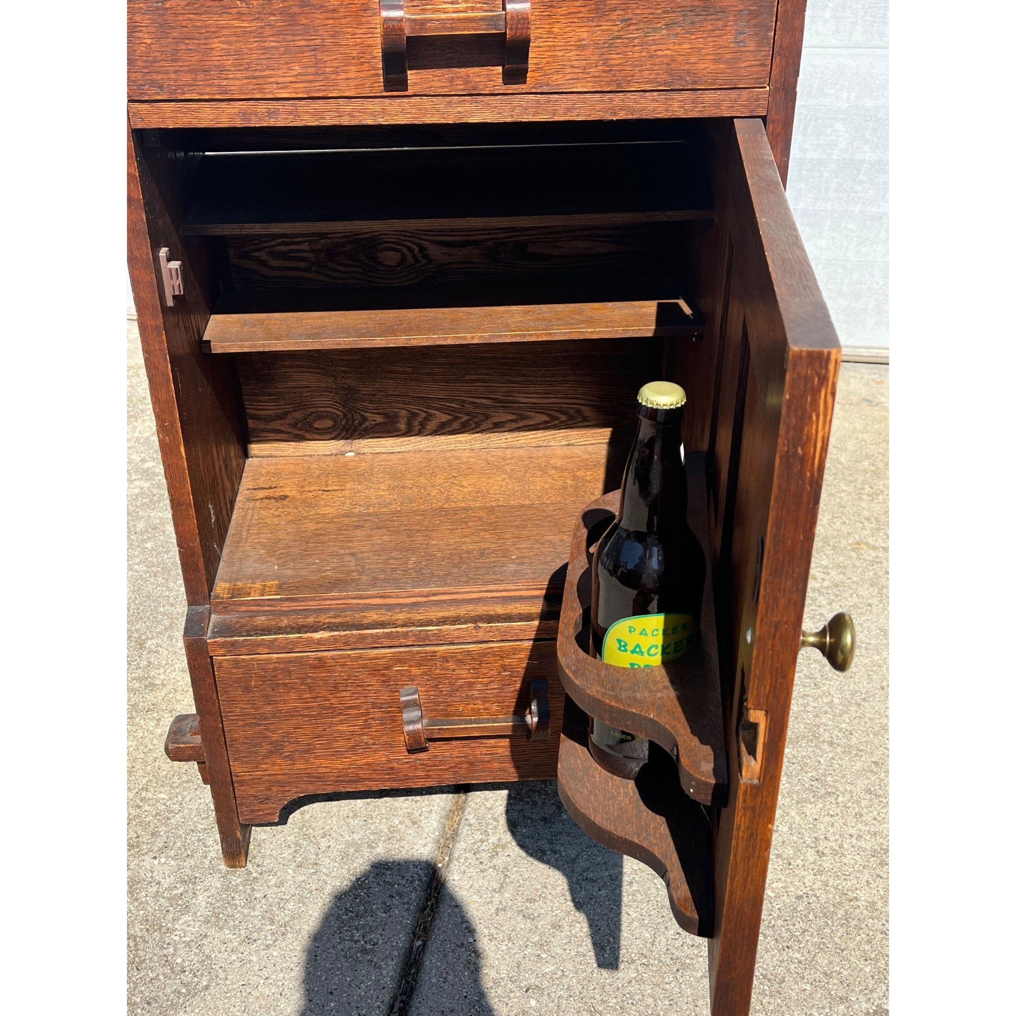 Original Antique Arts & Crafts Mission Quartersawn Oak Gentlemen's Bar Cabinet