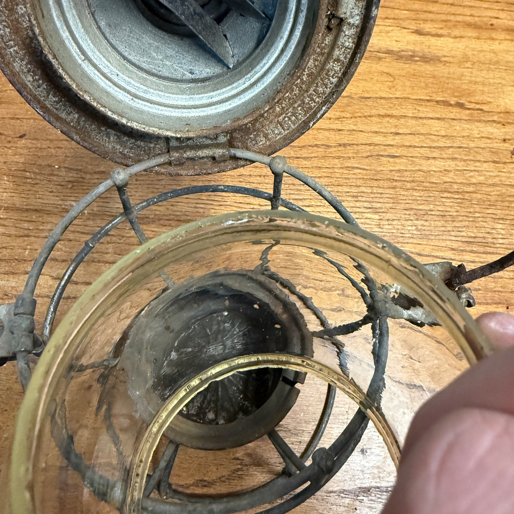 Chicago Milwaukee St Paul Railroad Adlake Kerosene Lantern Kero Clear Embossed Globe