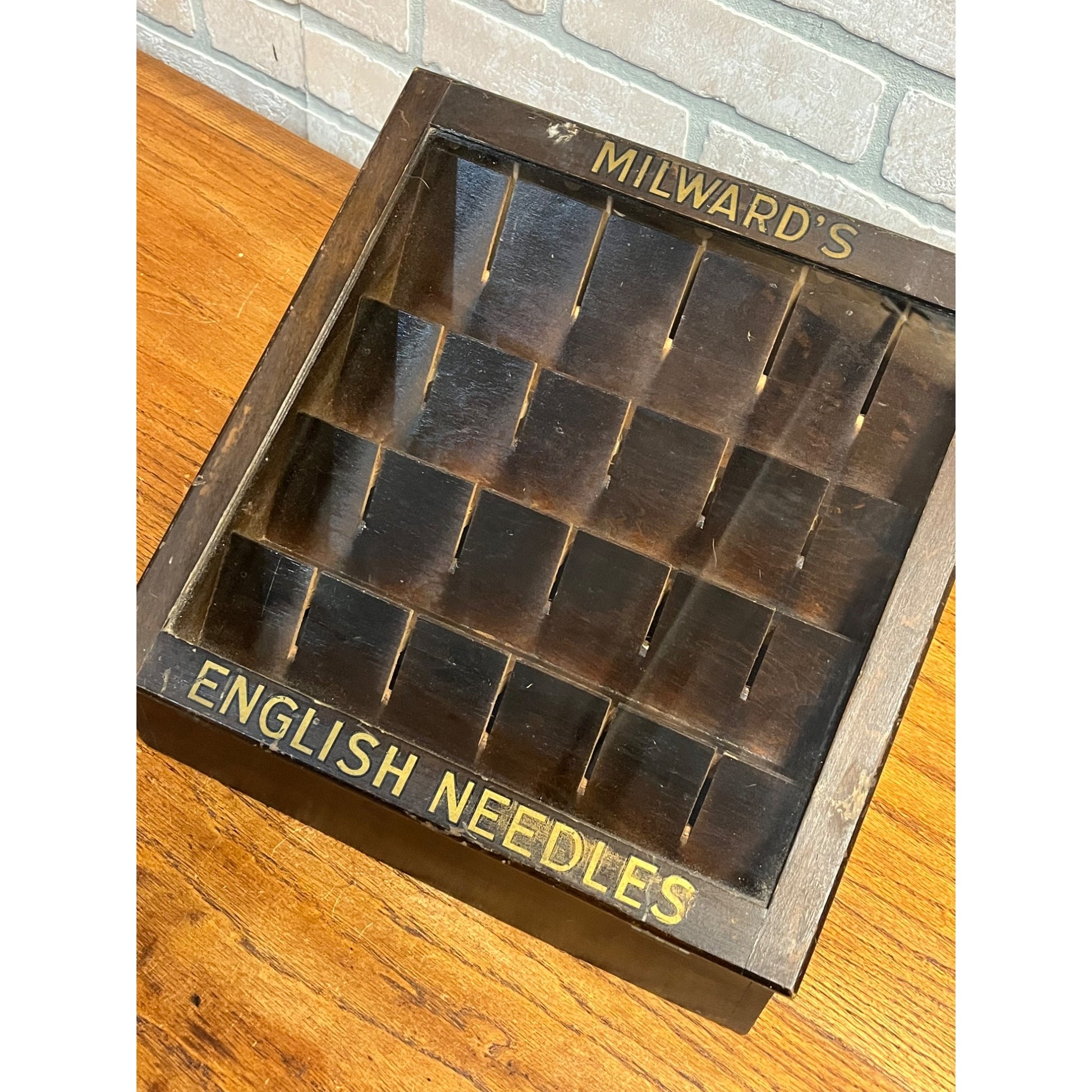Vintage 1920s Milward's English Needles Countertop Store Display Case Advertising