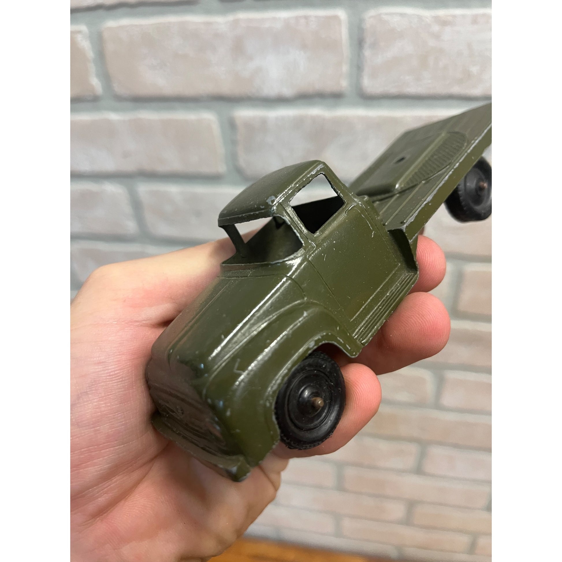 Vintage Tootsie Toy Diecast Metal Army Green Truck 6" Toy
