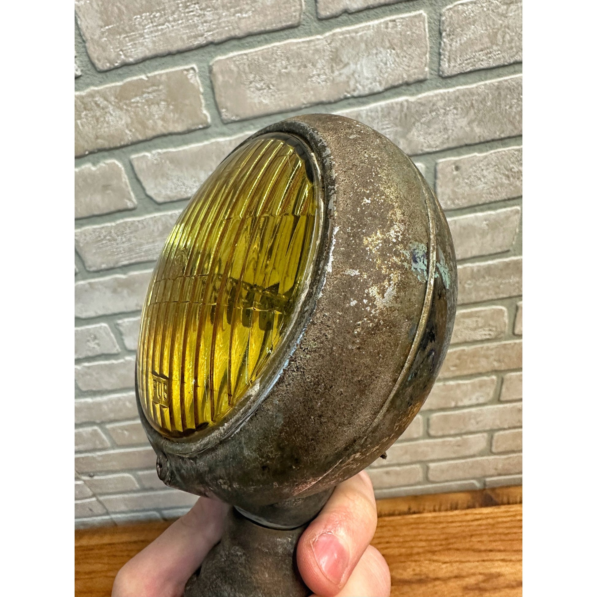 Vintage GE Amber Yellow Glass Lens Fog Driving Lamp Light for Automobile Tractor