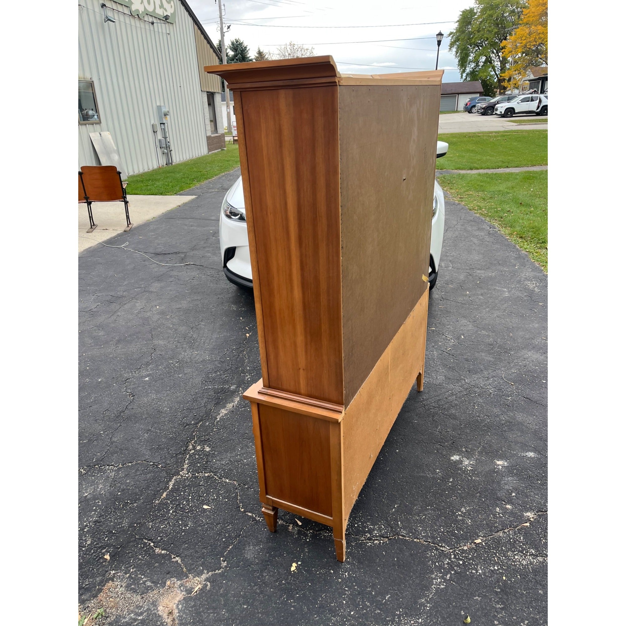 Vintage 1960s Mid-Century Kitchen China Hutch Cabinet Buffet Curio