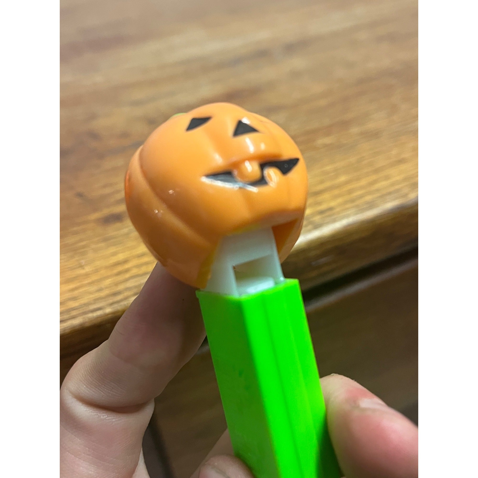 Vintage Halloween Fun World Pumpkin Toy Figure Bendable Pop-Up Squeak Toy Lot ++