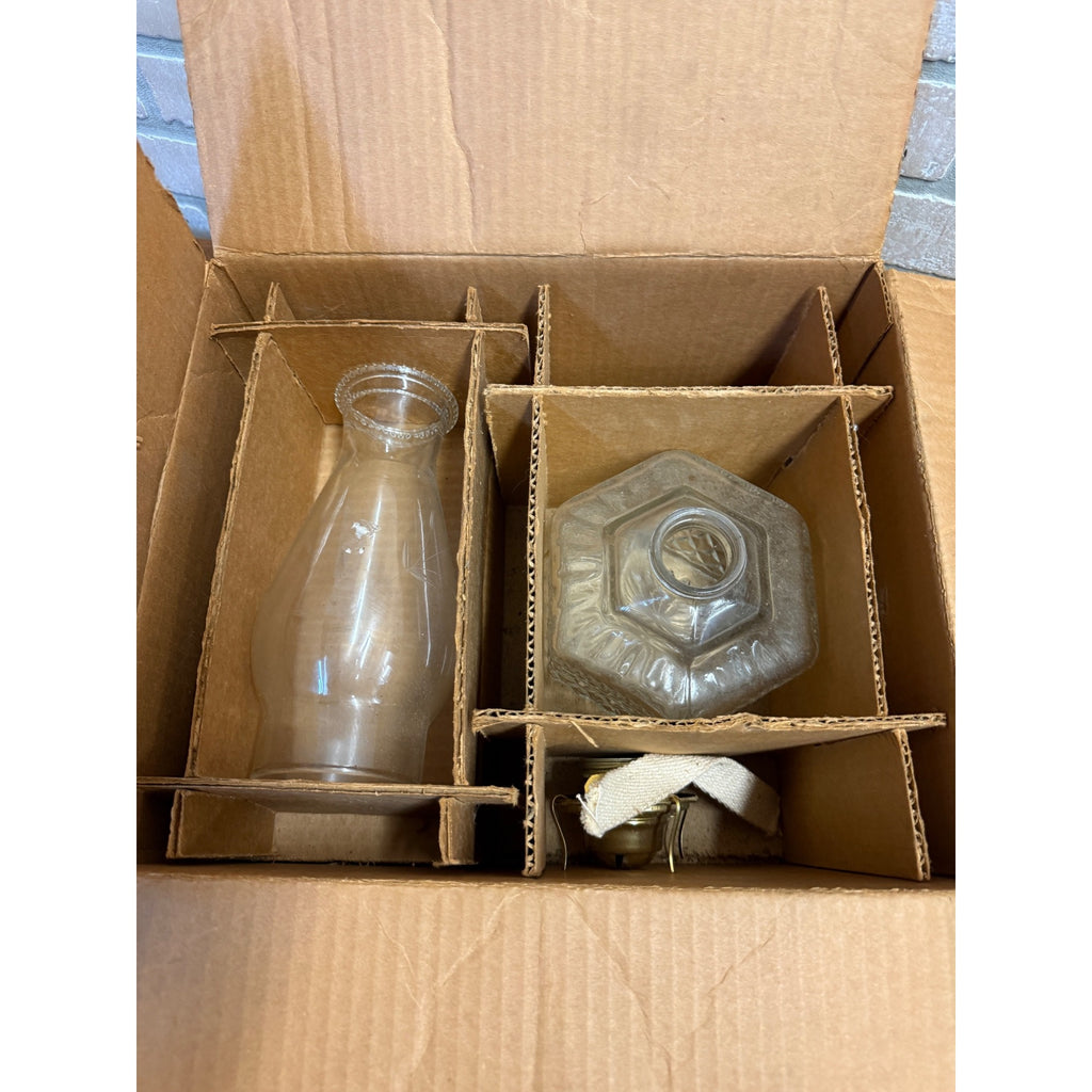 Vintage 1950s Wexford Collinsworth Oil Lamp NOS W/ Box
