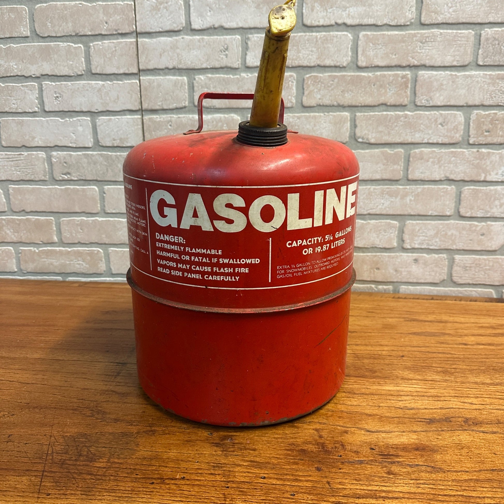 Vintage Chilton Vented Metal Red 5 1/4 Gallon Fuel/Gas Can With Spout