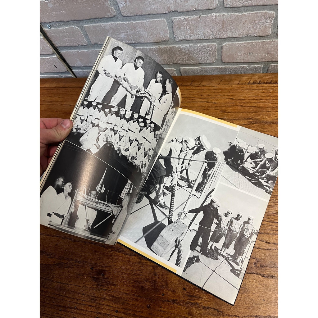 Navy Training Center Great Lakes Illinois IL 1957 Company 59 Keel yearbook Book