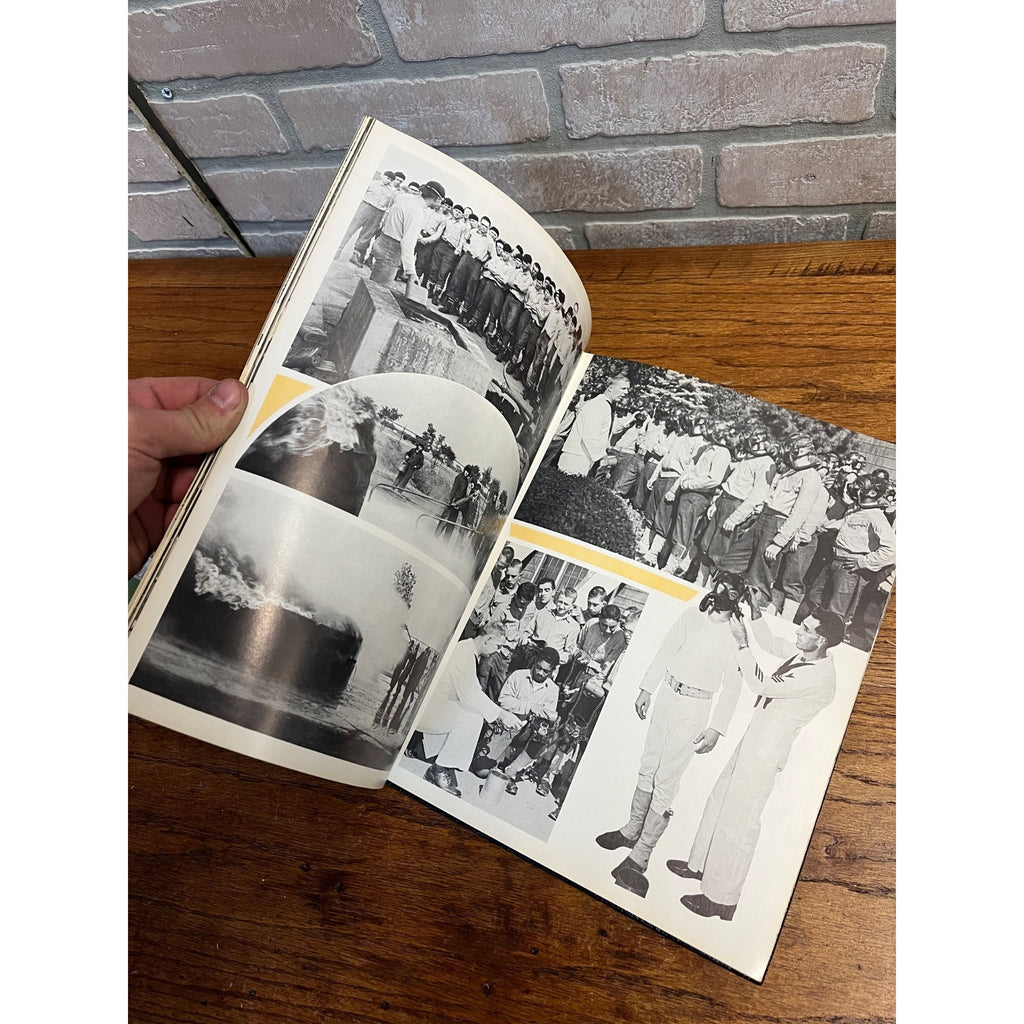 Navy Training Center Great Lakes Illinois IL 1957 Company 59 Keel yearbook Book