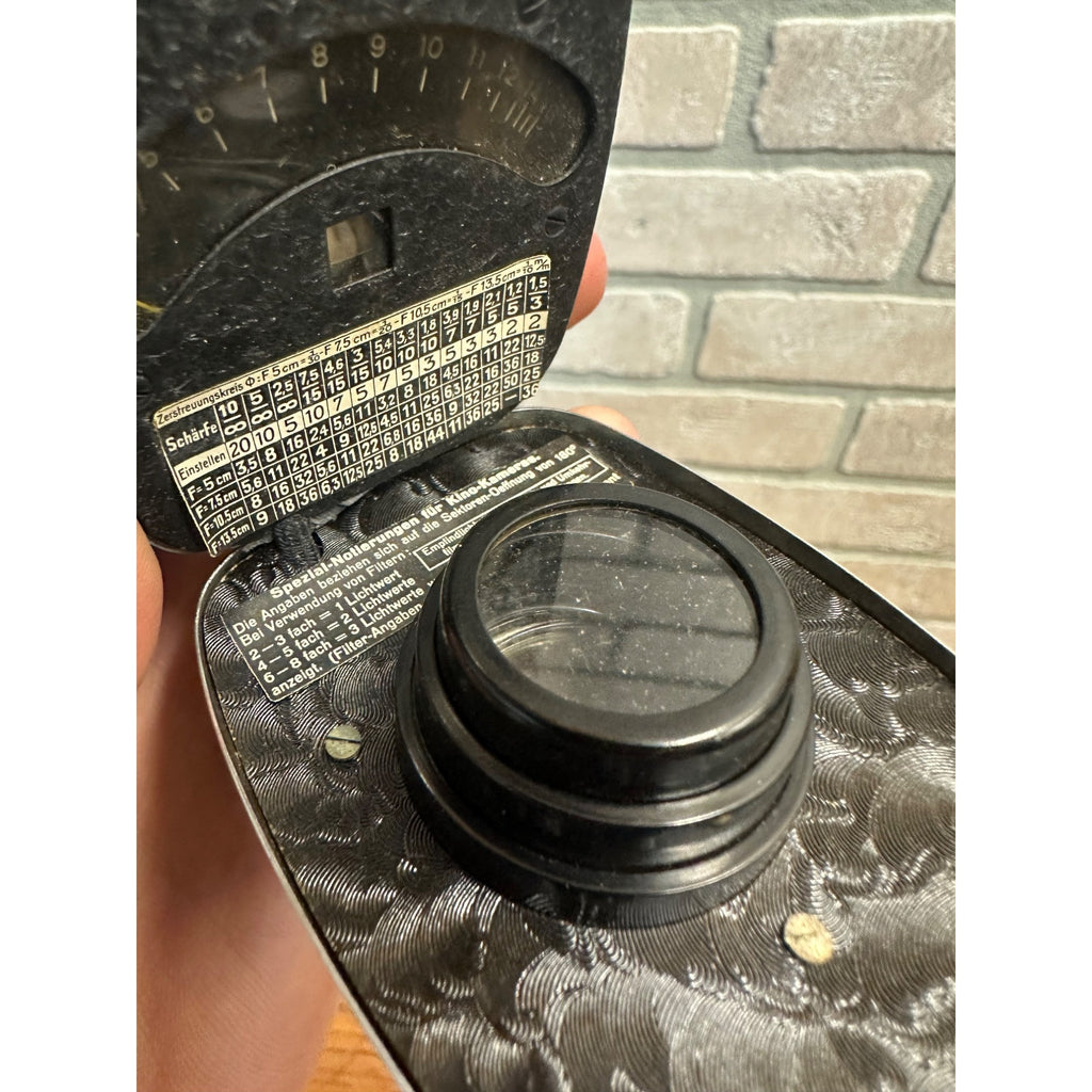 Vintage Electro Bewi Super Photographic Light Meter - Used
