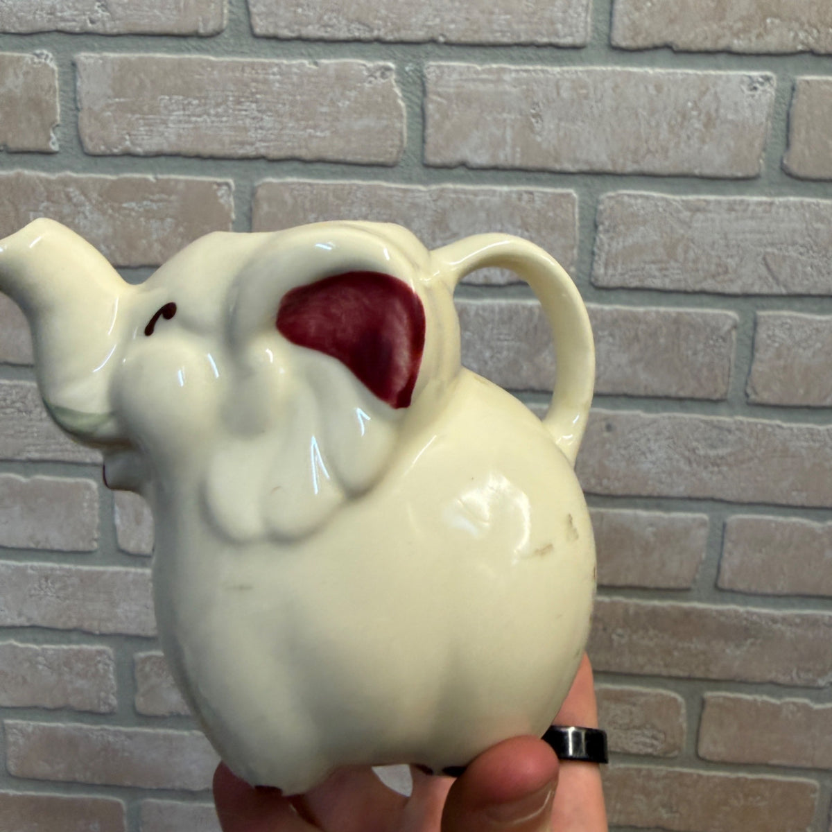 Vintage 1940s Shawnee Pottery Elephant Creamer  4.5" Tall