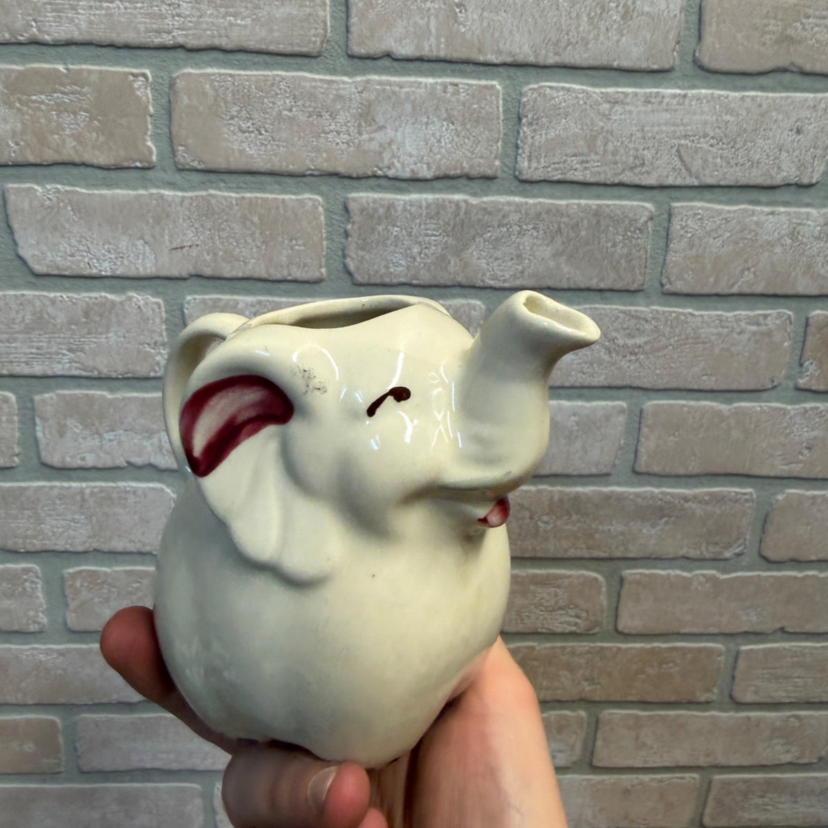 Vintage 1940s Shawnee Pottery Elephant Creamer  4.5" Tall
