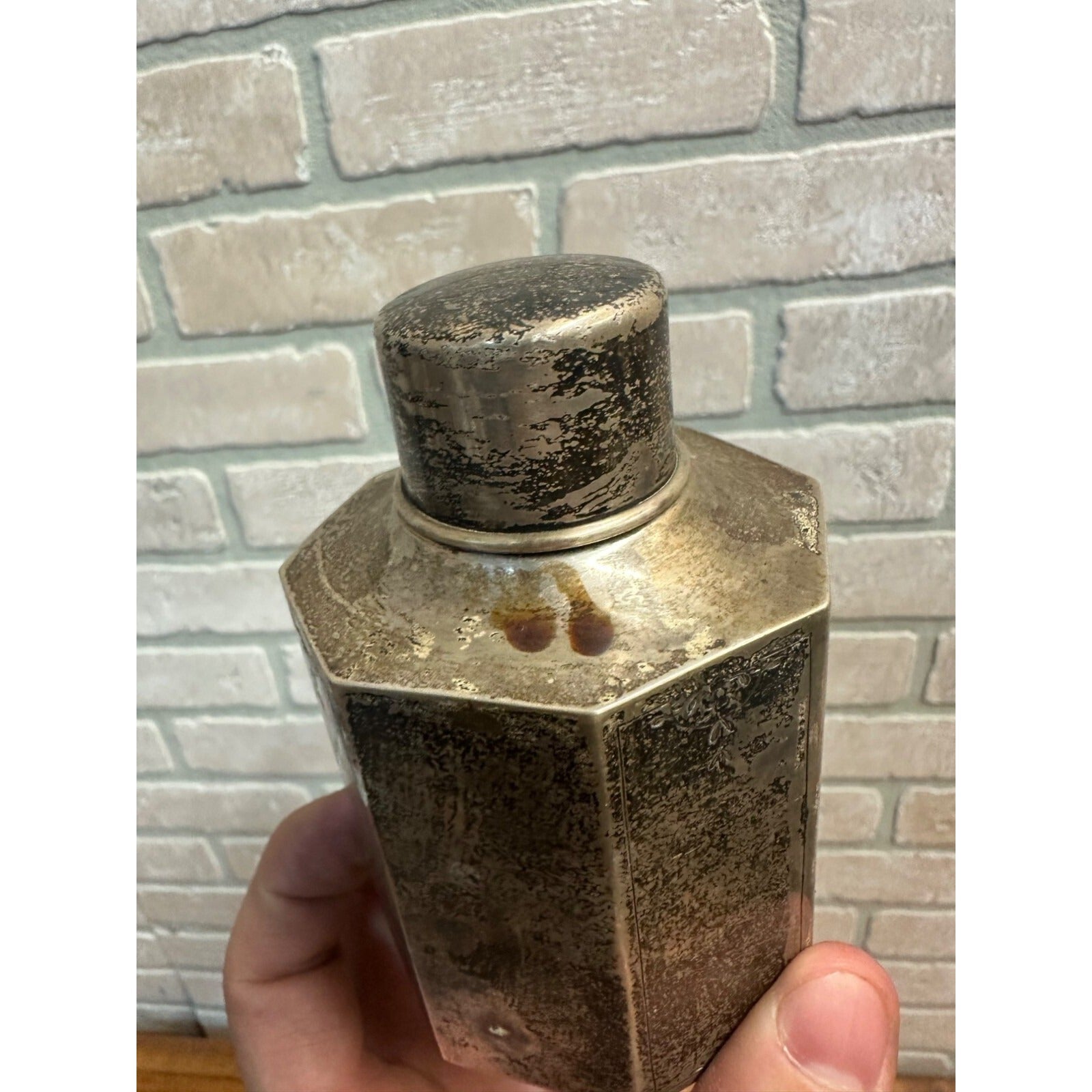 Vintage Reed & Barton Solid Sterling Silver Tea Caddy - 108.43 Grams g