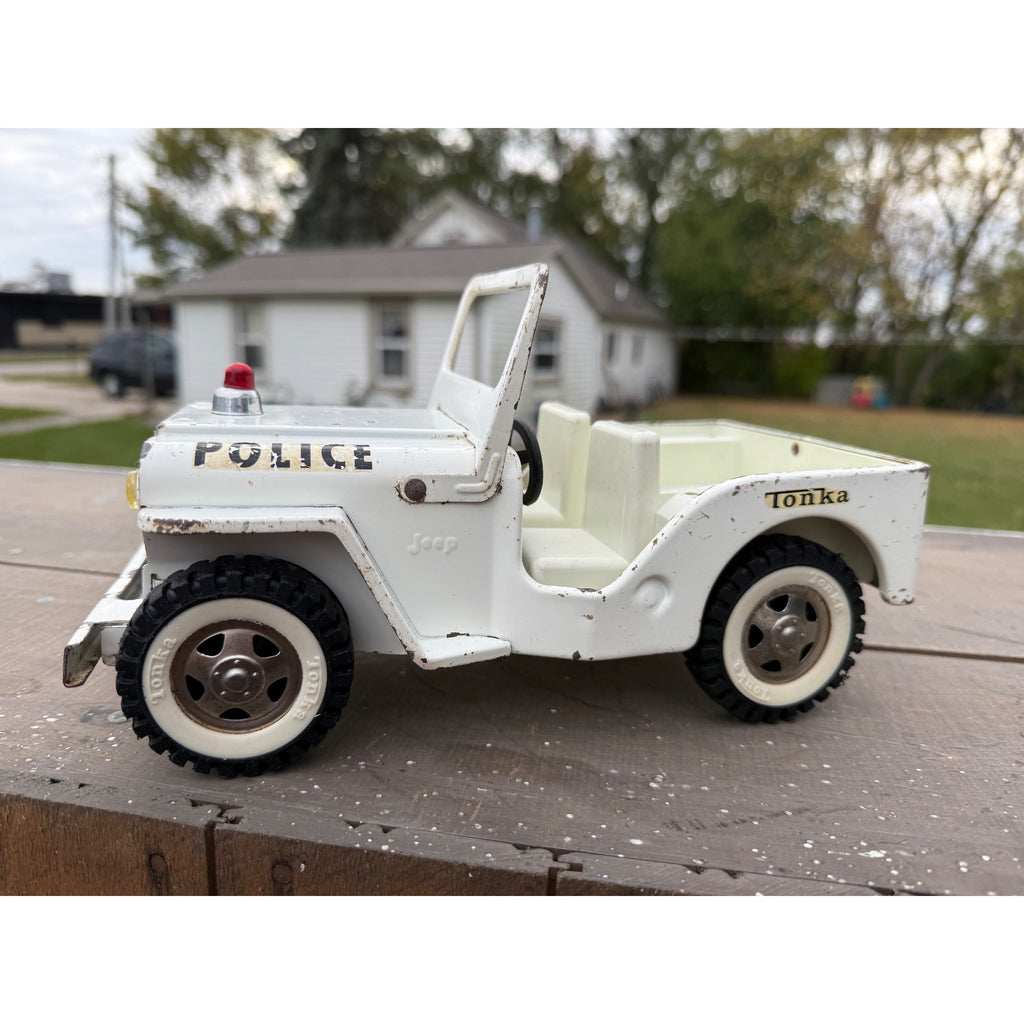 Vintage Tonka White Police Jeep Willys Pressed Steel Toy